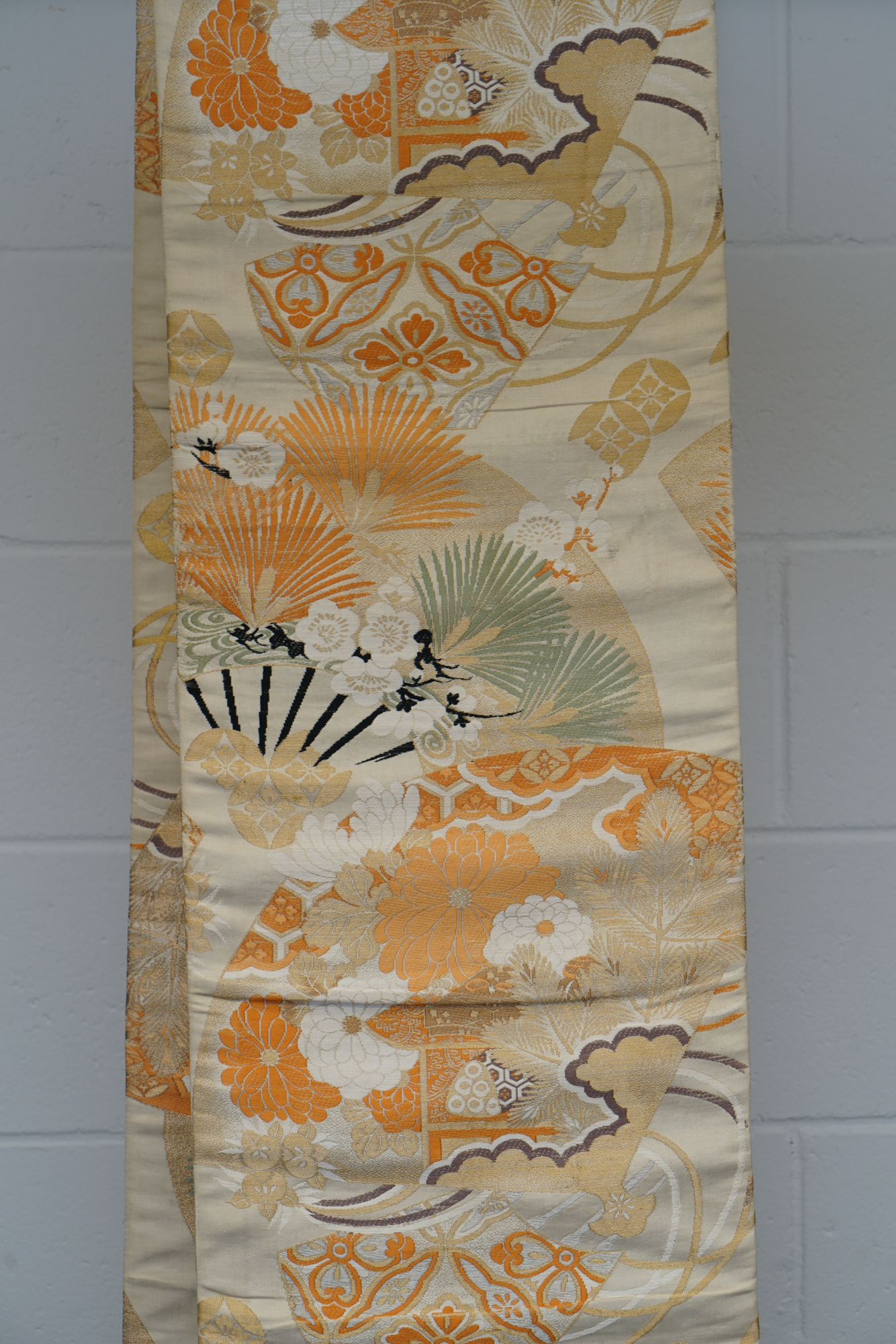 Circa 1930 Vintage Hand Brocaded Silk Maru Obi