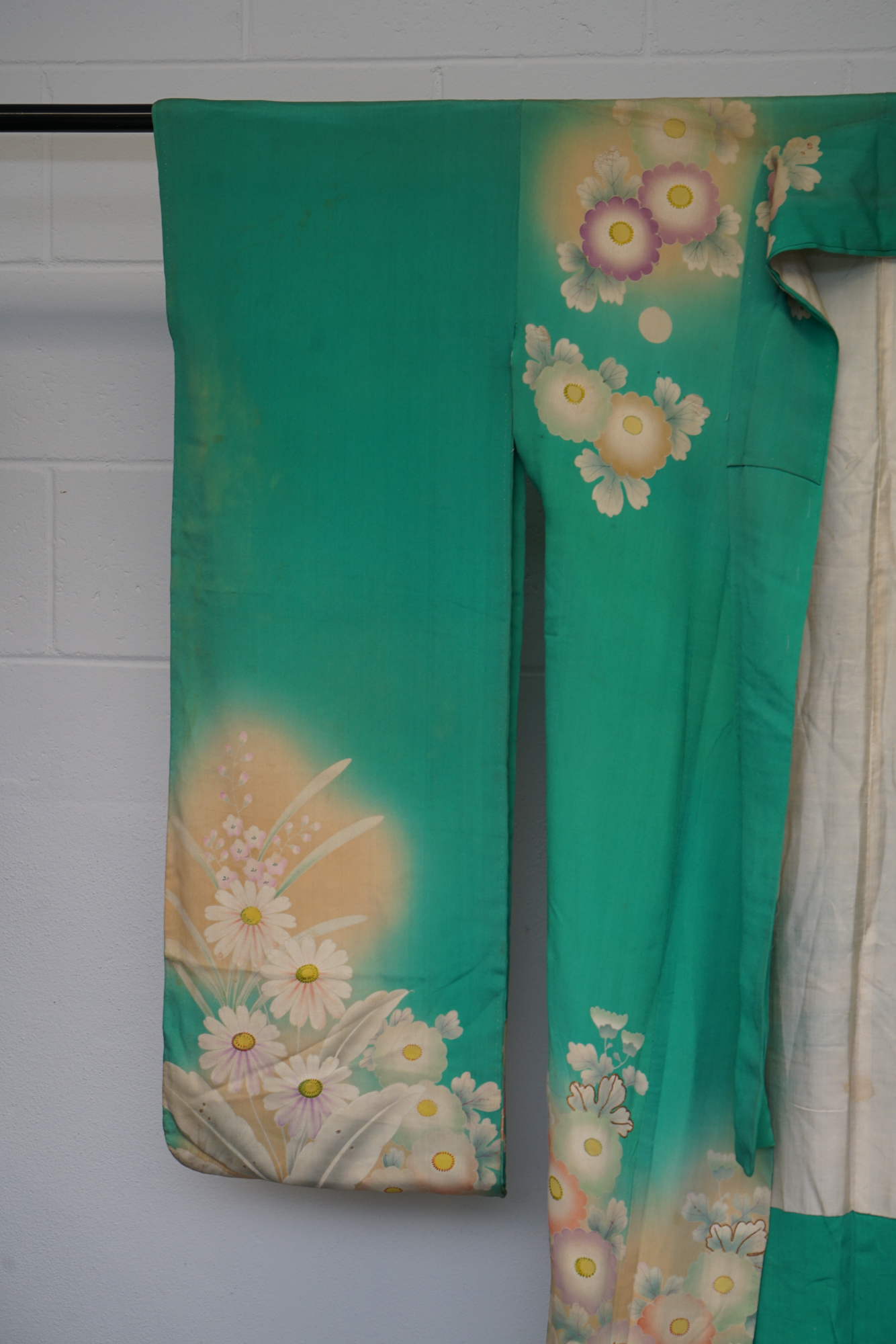 Circa 1880 Antique Handwoven Silk Crepe Five Crested Furisode Kimono