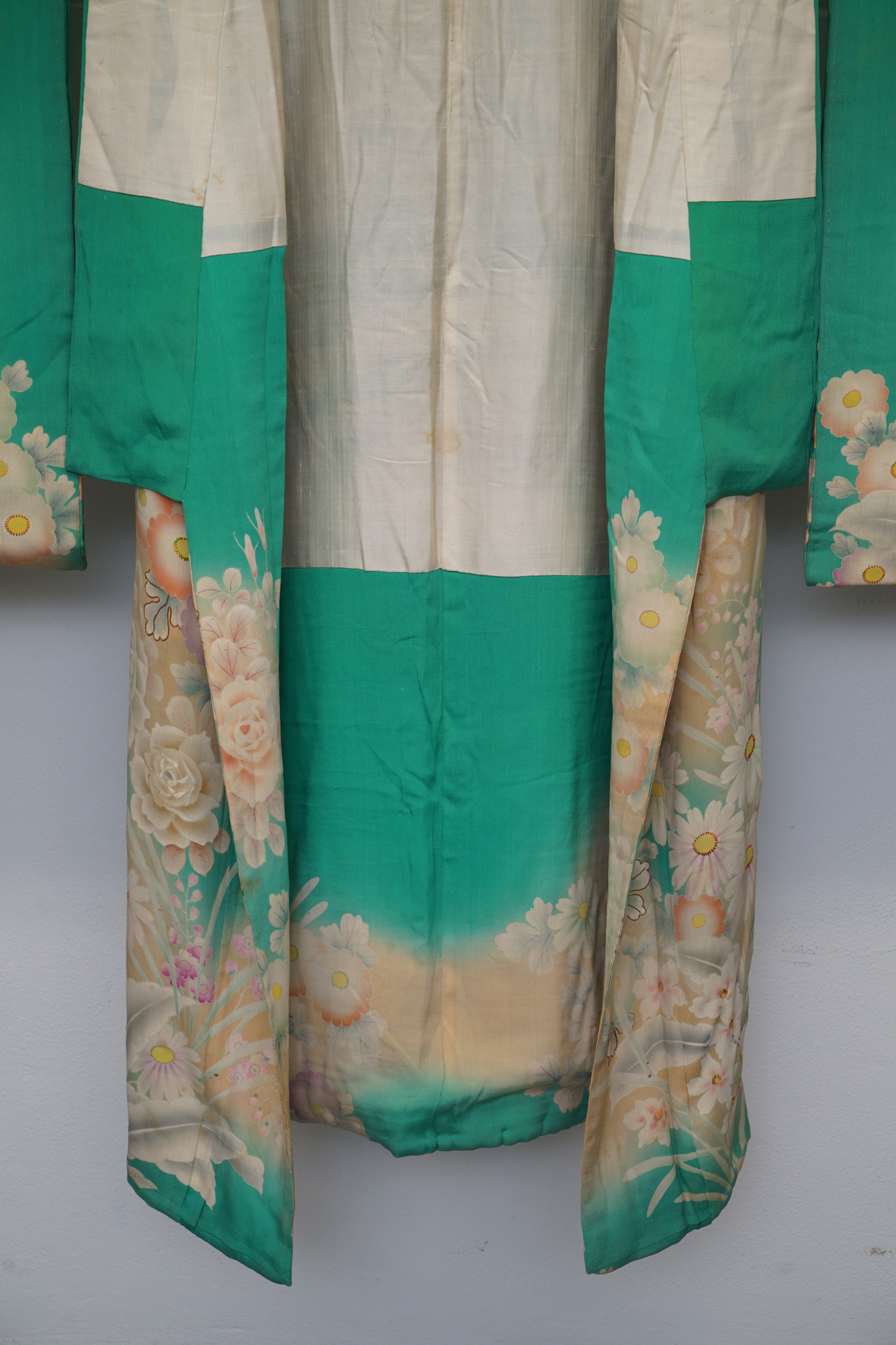 Circa 1880 Antique Handwoven Silk Crepe Five Crested Furisode Kimono