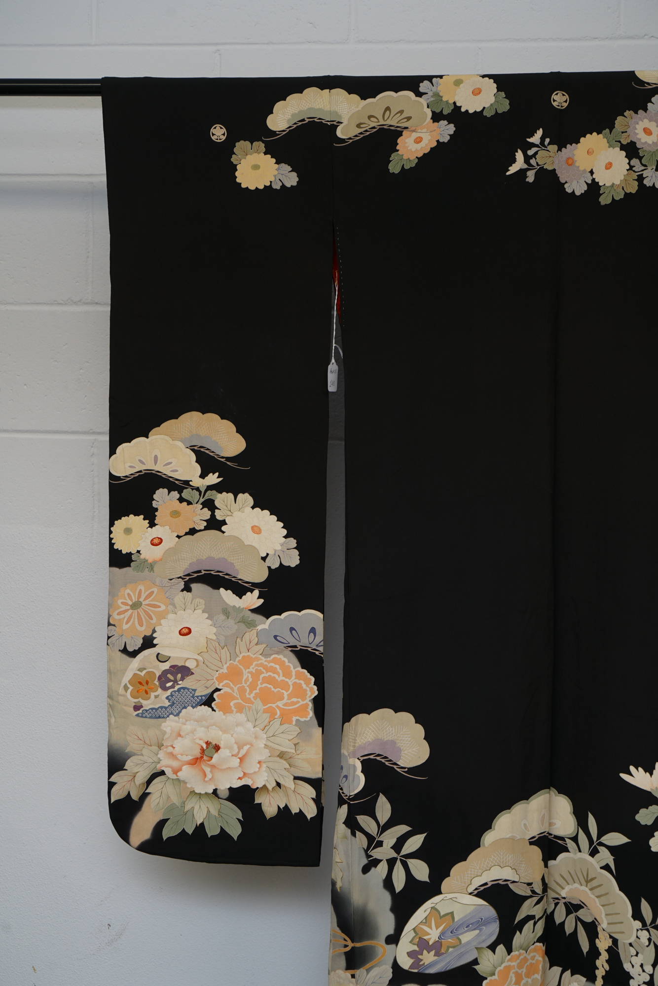 Circa 1890 Antique Handwoven Silk Crepe Formal Five Crested Furisode Kimono