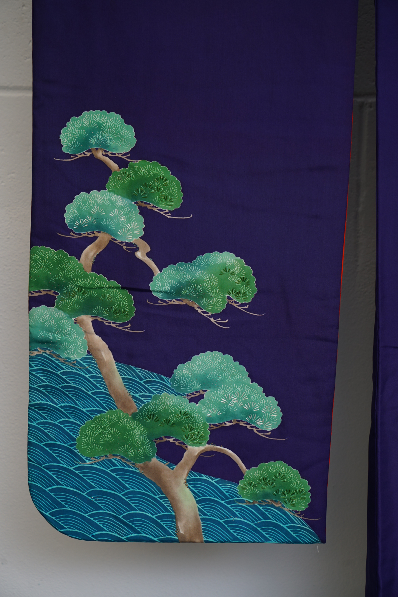 Circa 1910s Antique Handwoven Silk Formal Crested Furisode Kimono