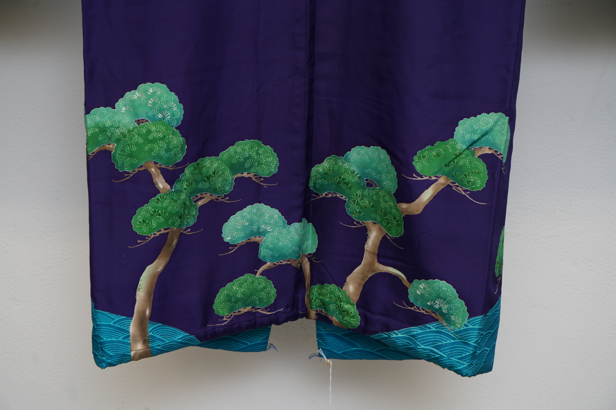 Circa 1910s Antique Handwoven Silk Formal Crested Furisode Kimono