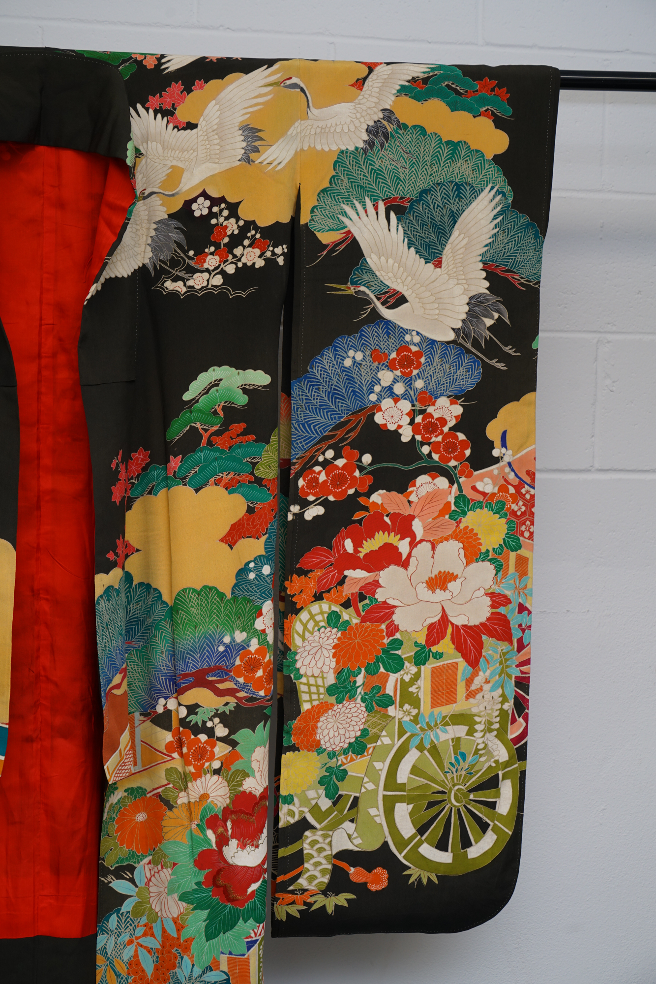 Circa 1915 Antique Handwoven Silk Crepe Formal Five Crested Furisode Kimono