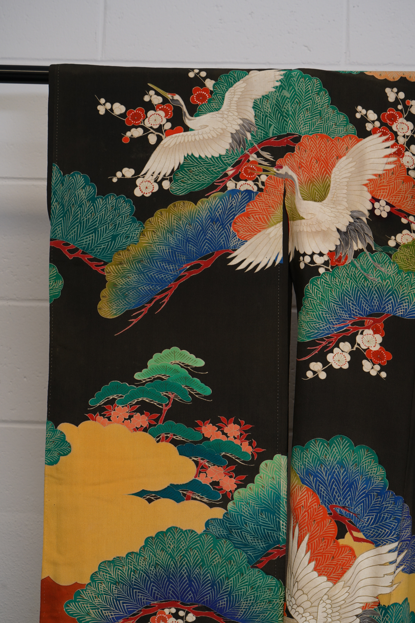 Circa 1915 Antique Handwoven Silk Crepe Formal Five Crested Furisode Kimono