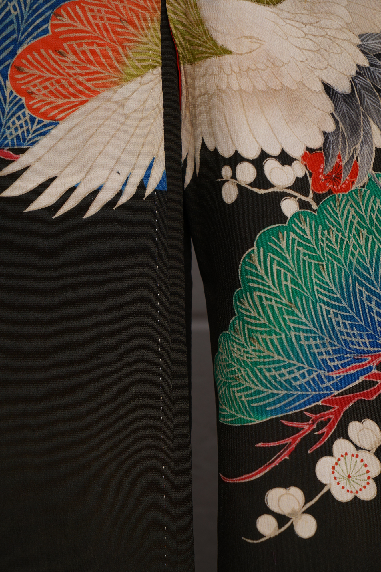 Circa 1915 Antique Handwoven Silk Crepe Formal Five Crested Furisode Kimono