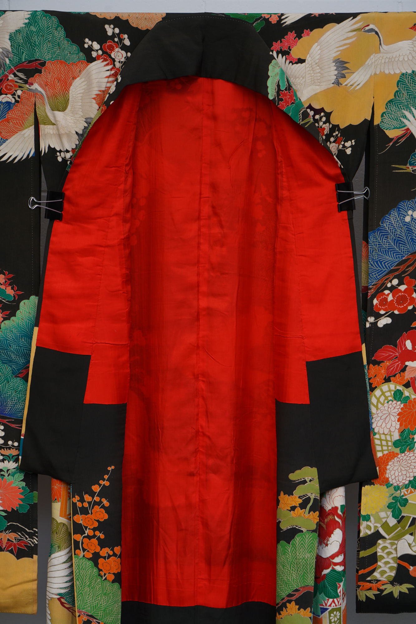 Circa 1915 Antique Handwoven Silk Crepe Formal Five Crested Furisode Kimono