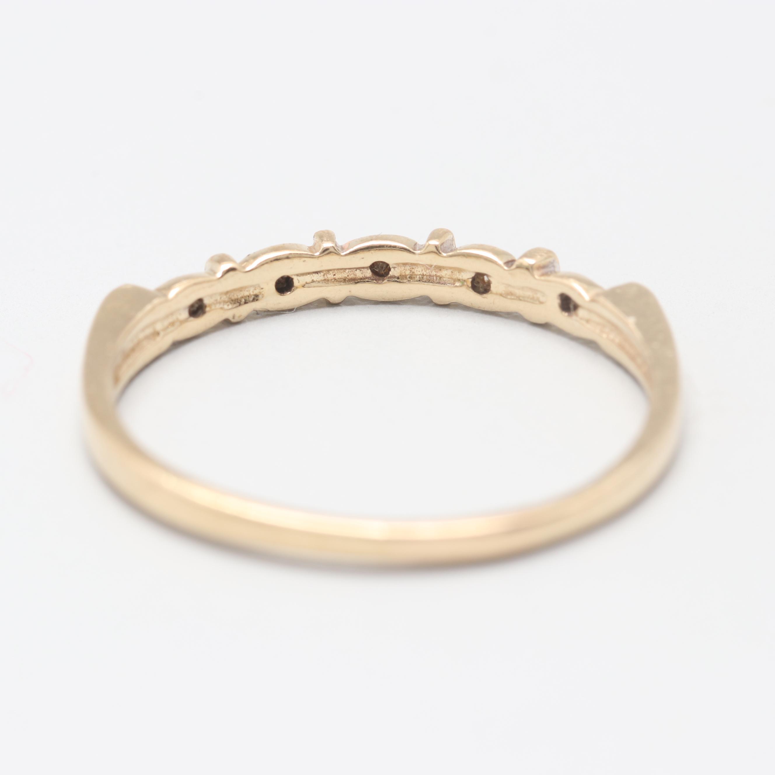 10K Yellow Gold Diamond Ring