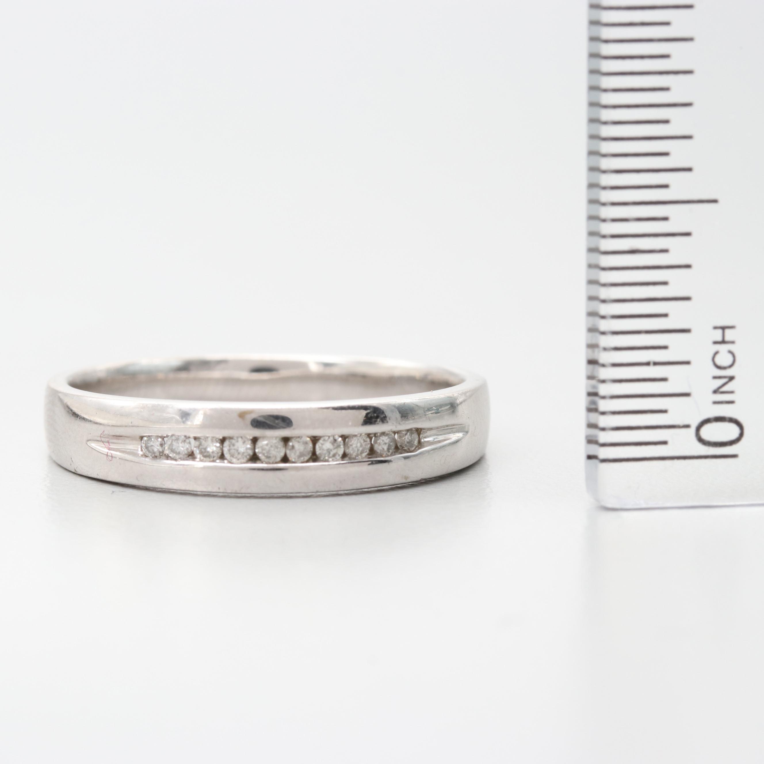 10K White Gold Diamond Ring