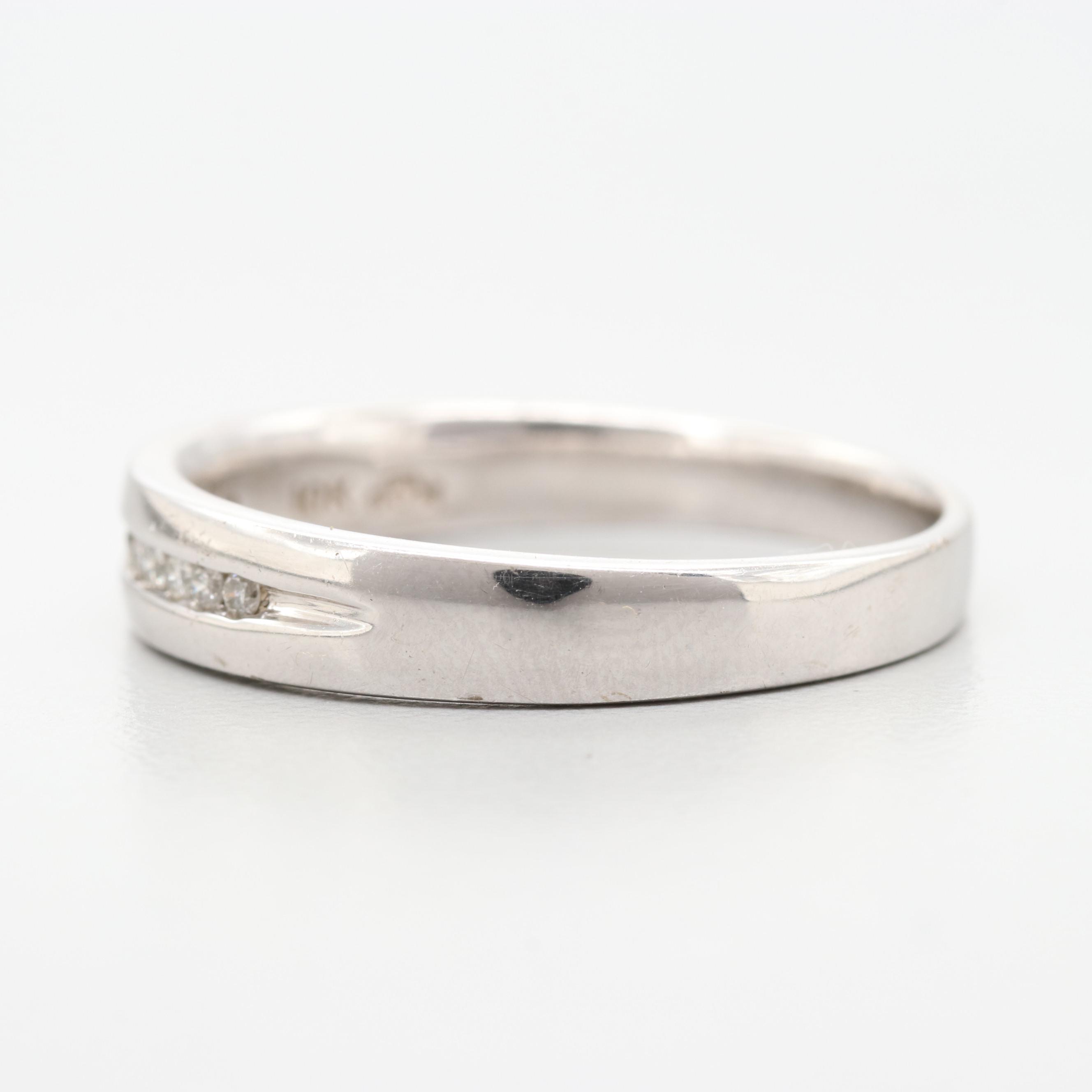 10K White Gold Diamond Ring