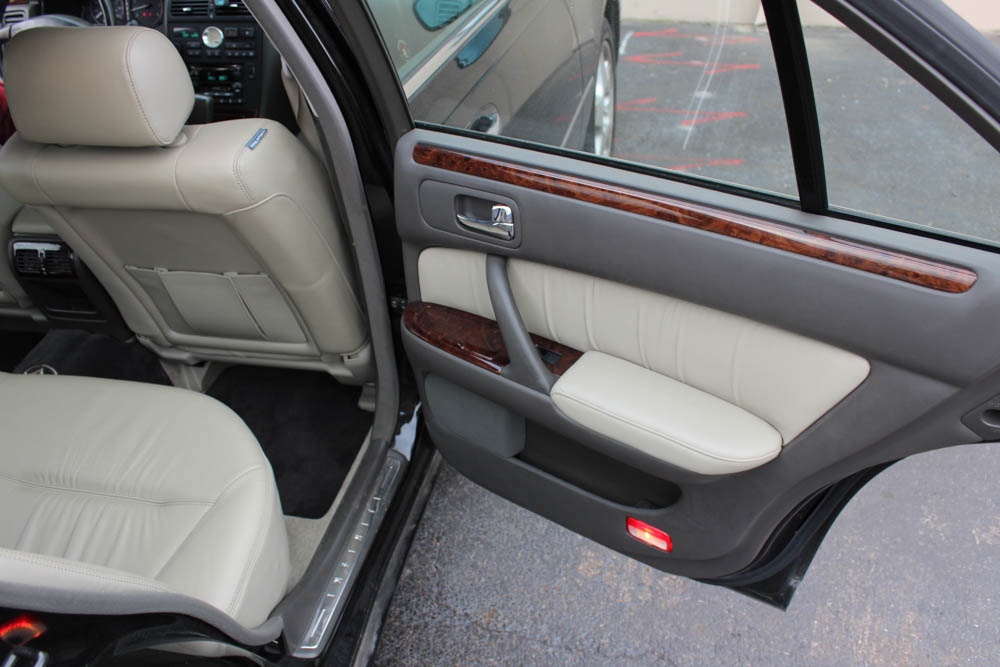 1999 Infiniti Q45 Four Door Sedan