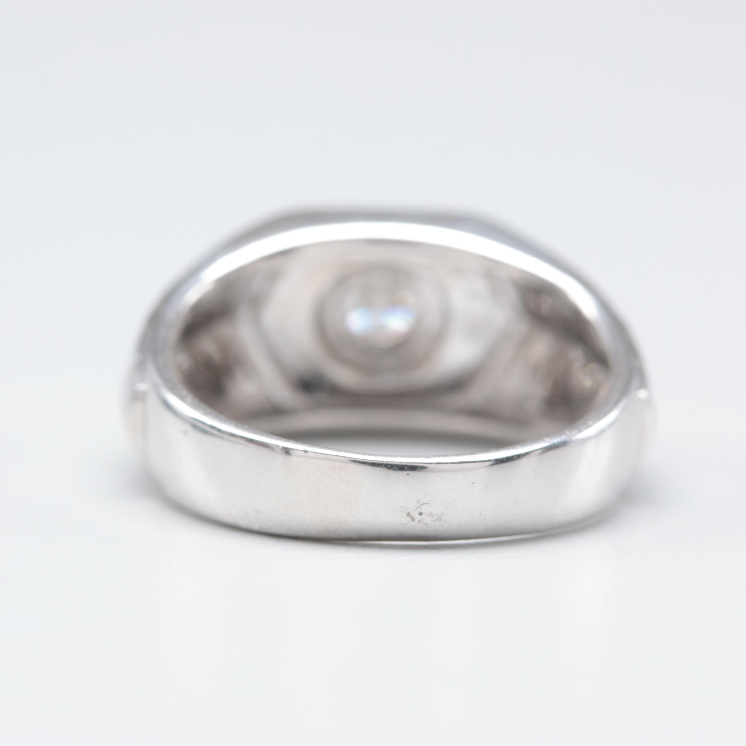 14K White Gold Diamond Ring