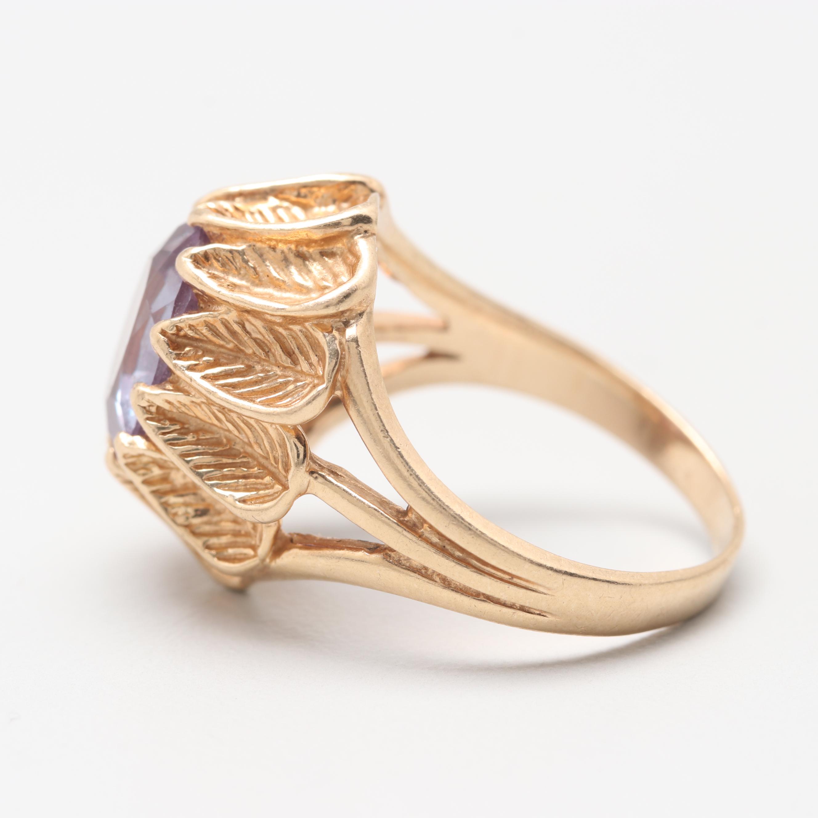 14K Yellow Gold Synthetic Color Change Sapphire Ring