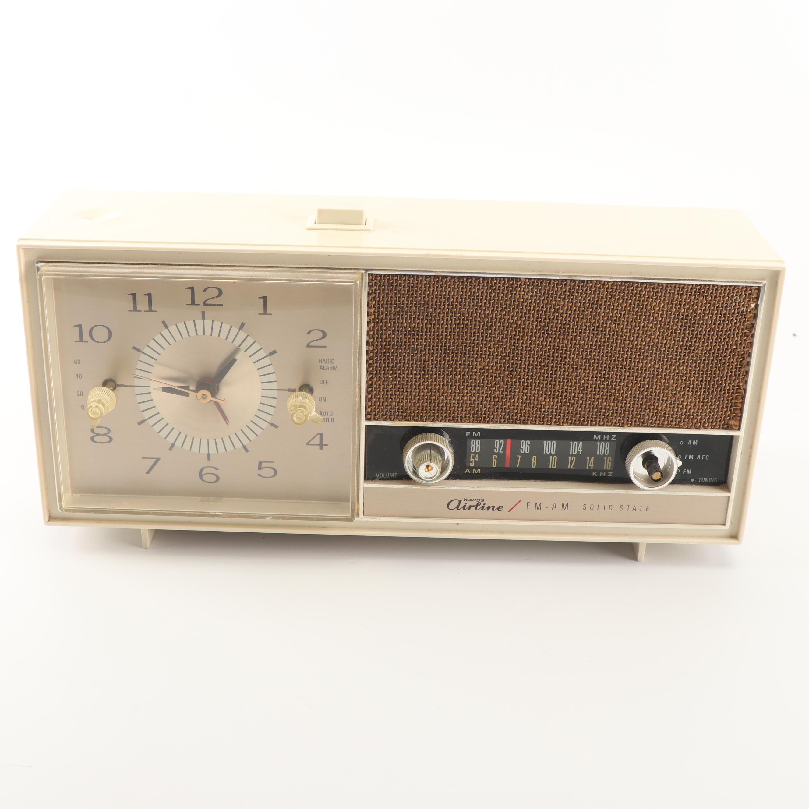 Vintage General Electric Wall Clock with Wards Airline FM-AM Radio Alarm Clock