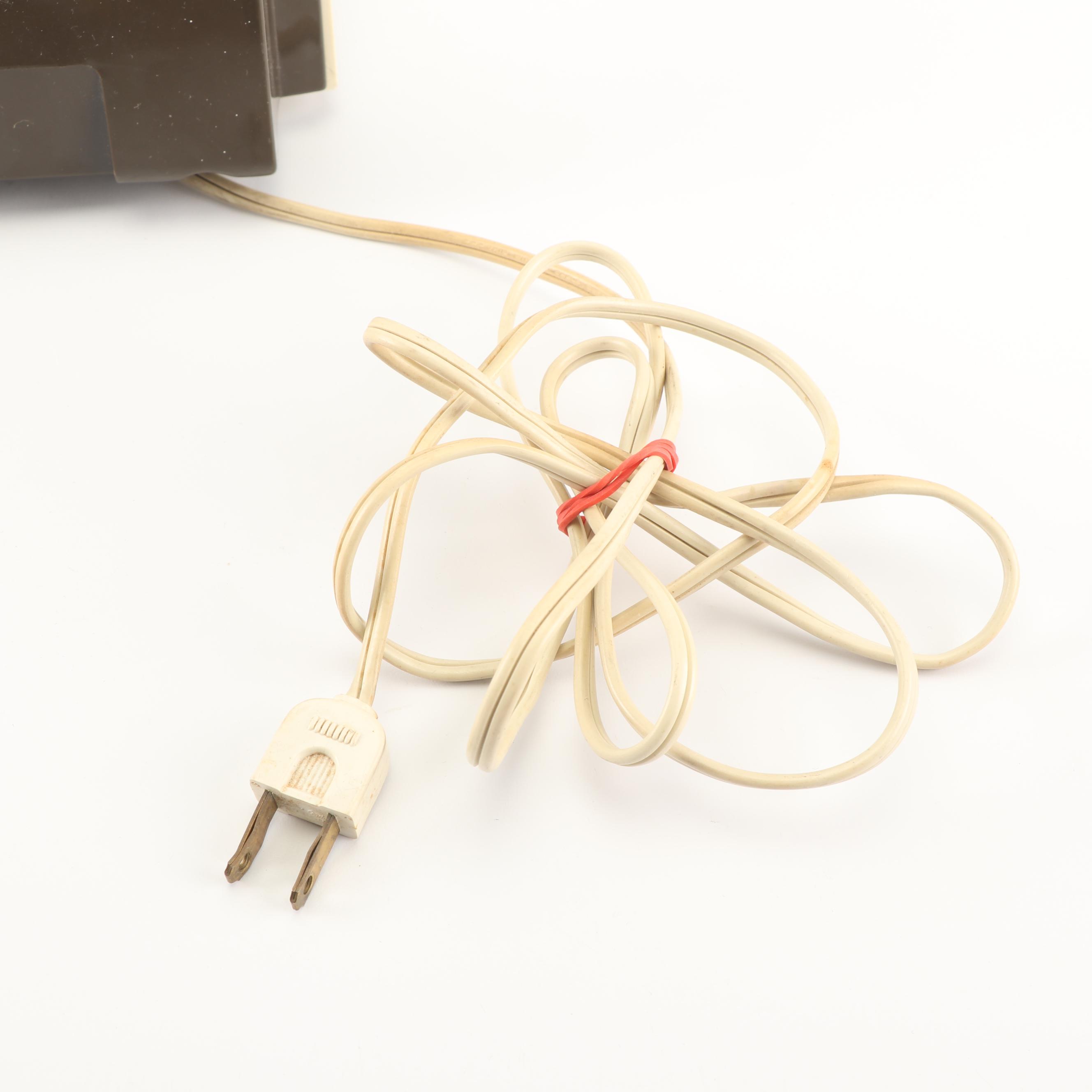 Vintage General Electric Wall Clock with Wards Airline FM-AM Radio Alarm Clock