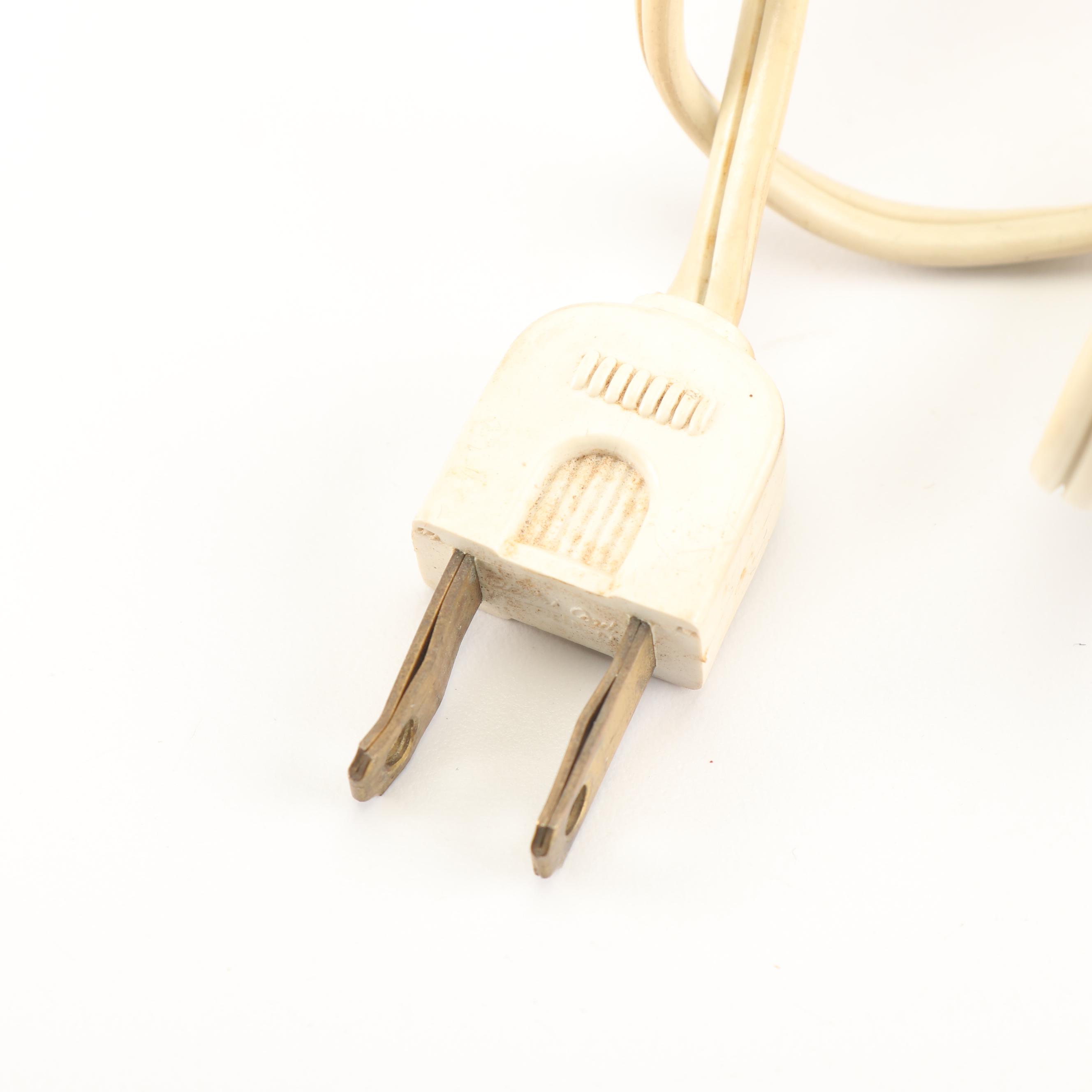 Vintage General Electric Wall Clock with Wards Airline FM-AM Radio Alarm Clock