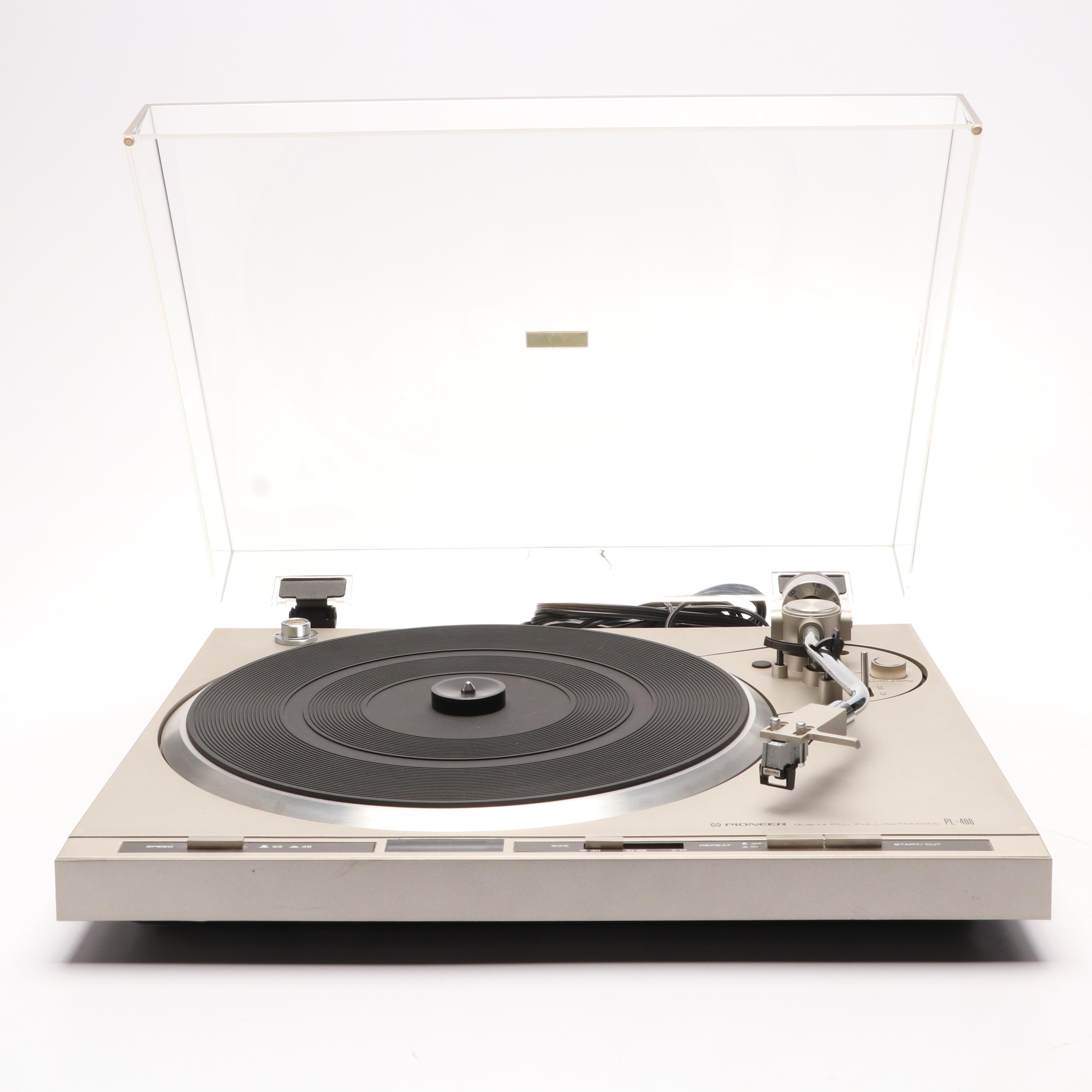 Pioneer Quartz PL-400 Stereo Turntable from 1980