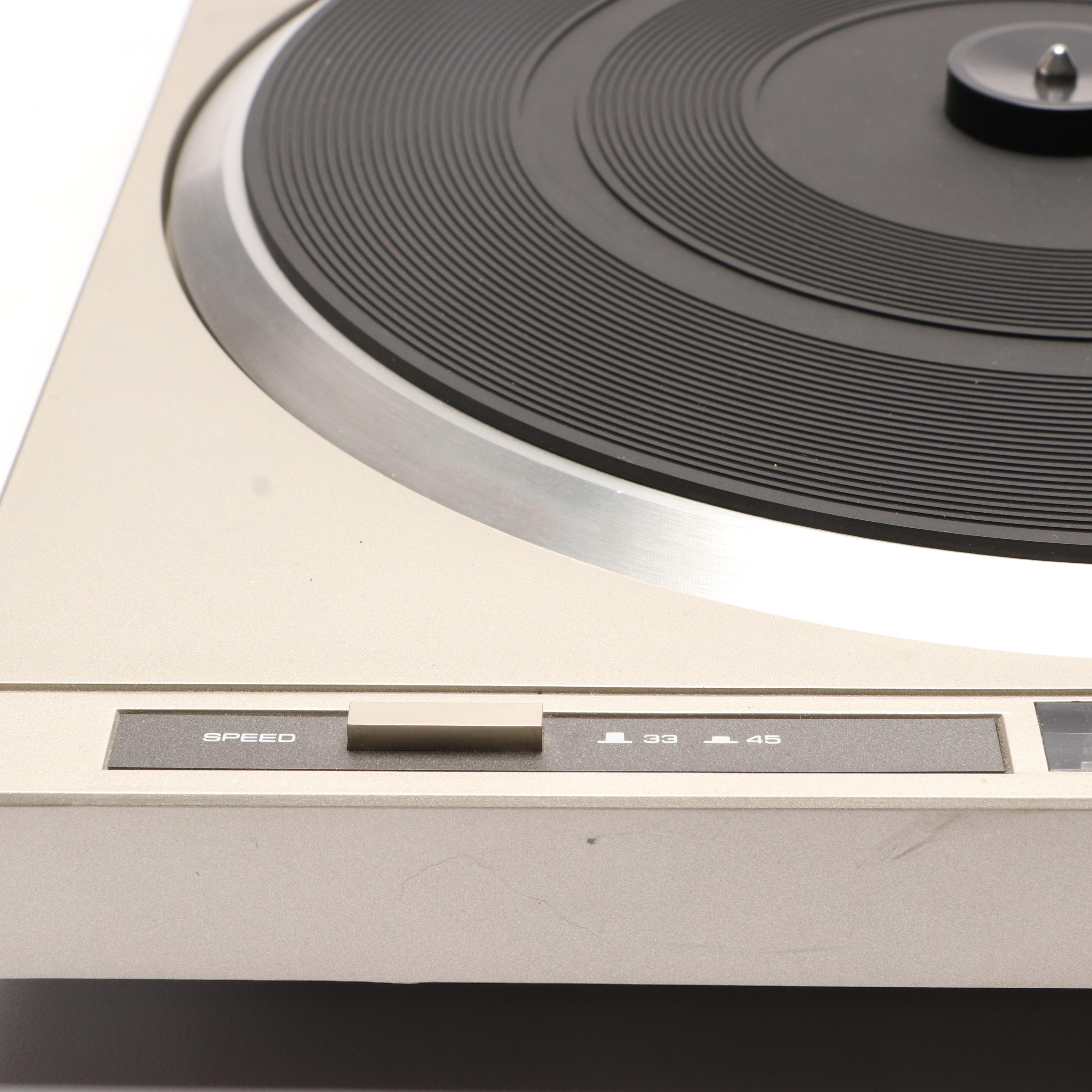 Pioneer Quartz PL-400 Stereo Turntable from 1980