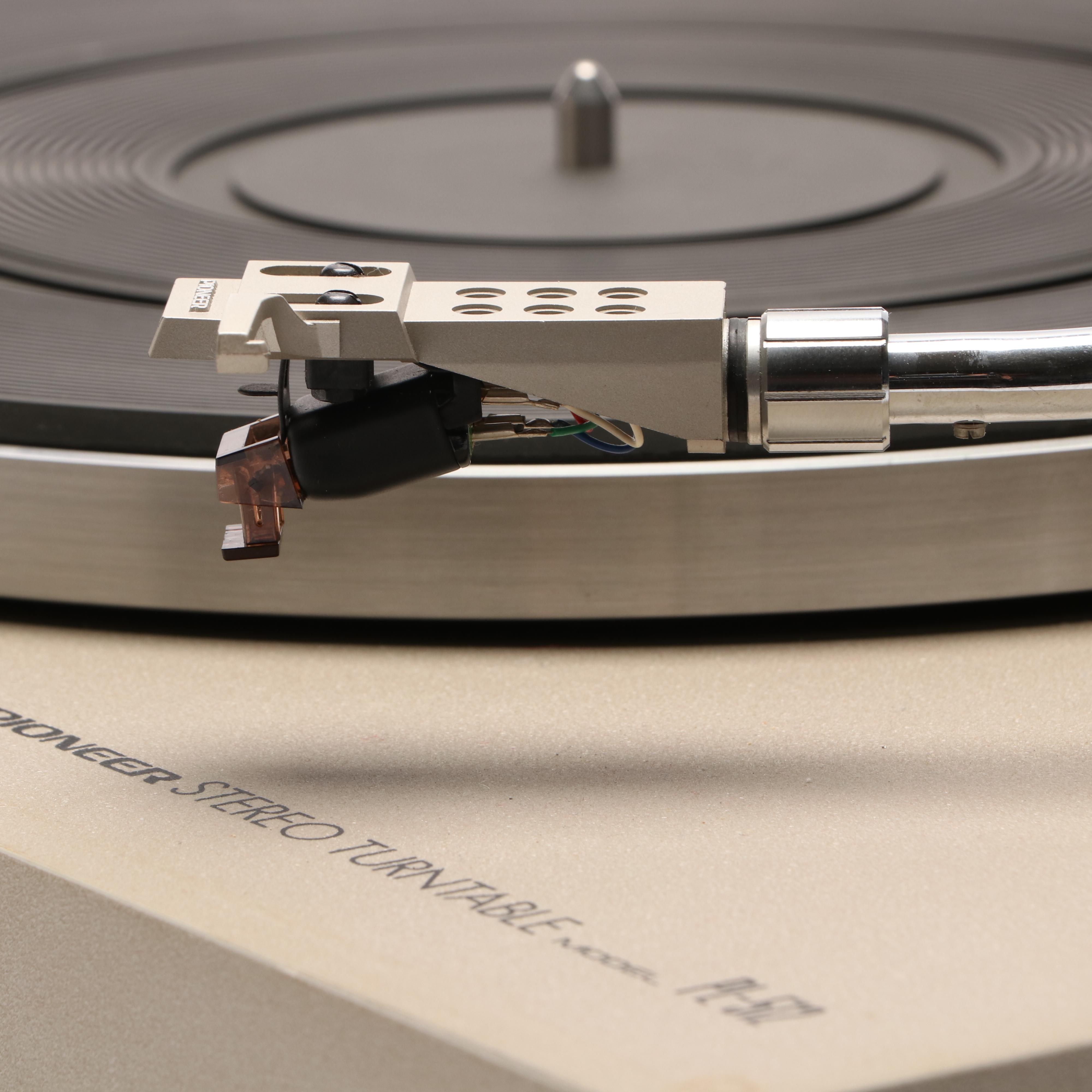 Pioneer Stereo PL-512 2-Speed Belt-Drive Turntable from 1978