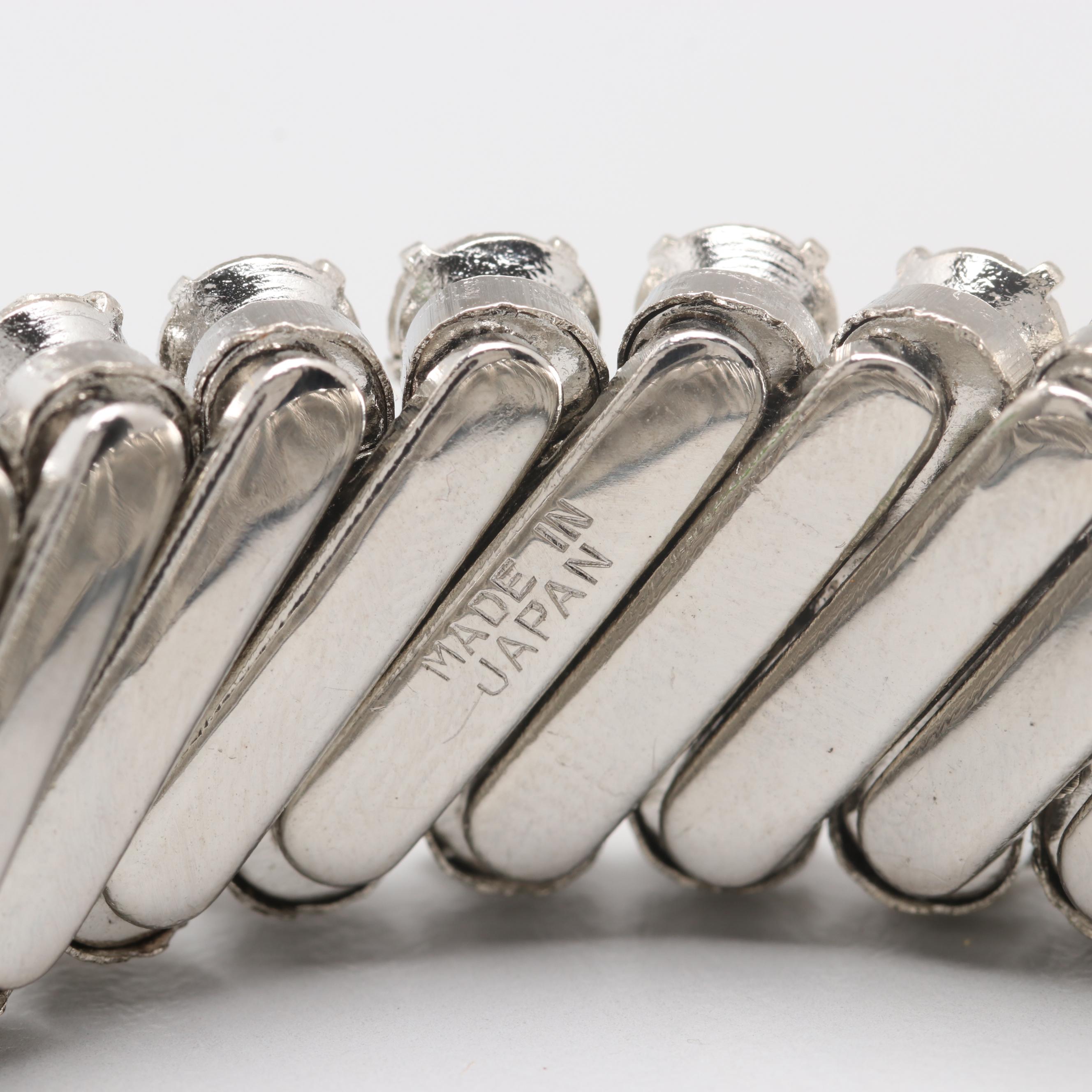 Silver Tone Foilback Expansion Bracelet