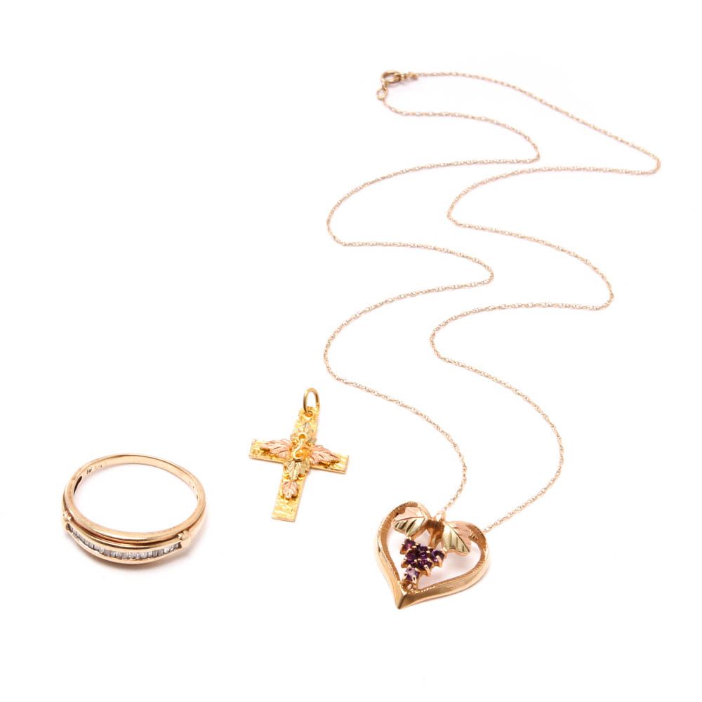 10K Yellow Gold and Diamond Ring With Necklace and Pendants