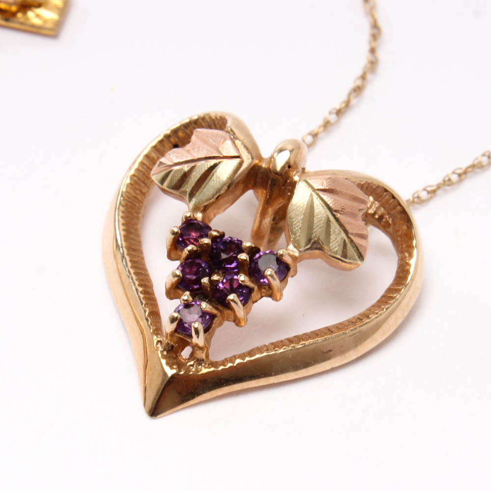 10K Yellow Gold and Diamond Ring With Necklace and Pendants