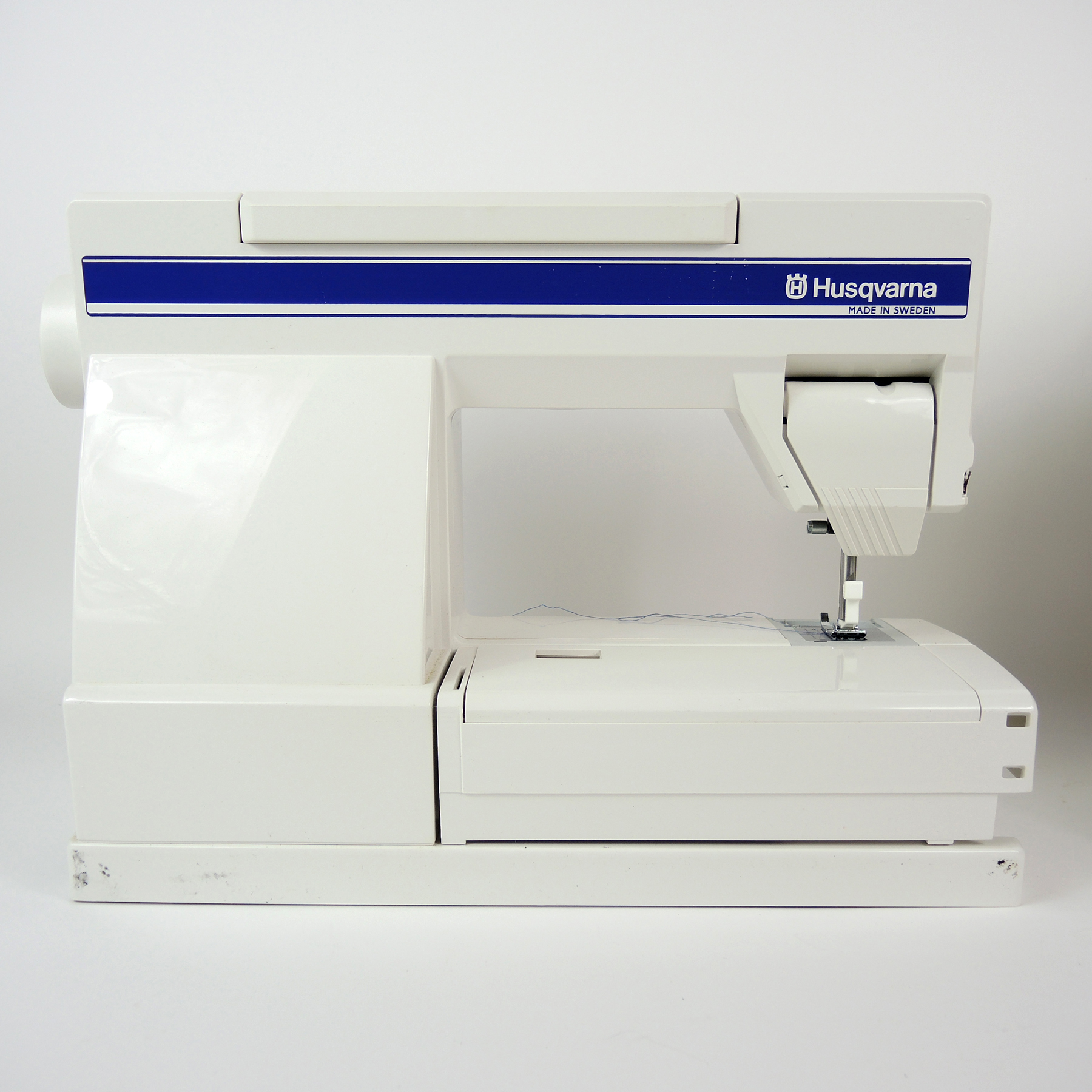Husqvarna Viking 400 Sewing Machine