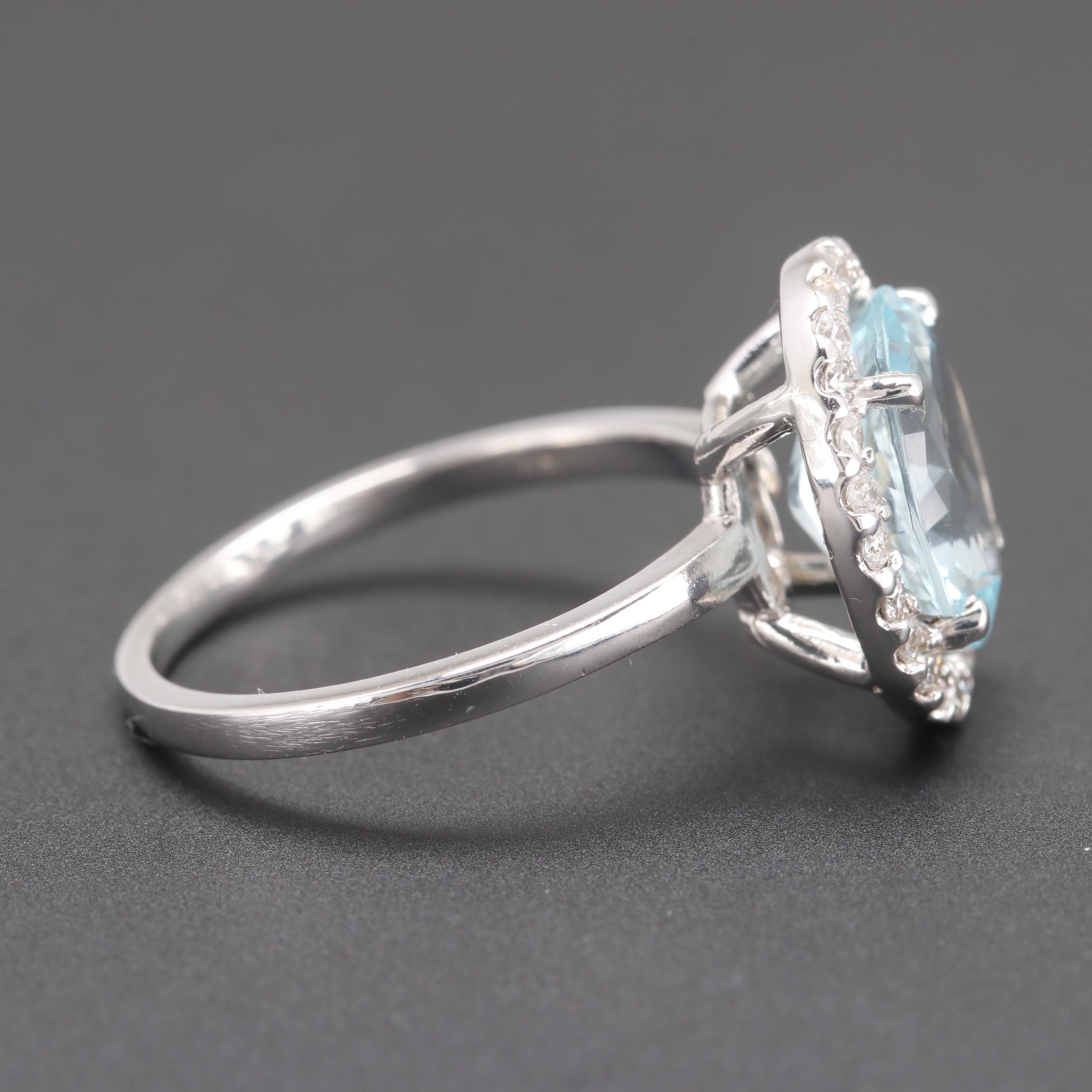 14K White Gold 2.60 CT Aquamarine and Diamond Ring