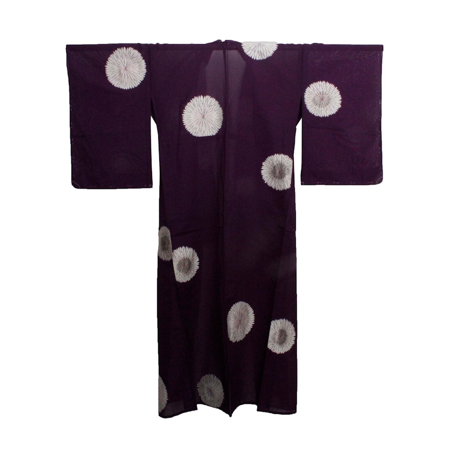 Circa 1930 Vintage Handwoven Omeshi Silk Crepe Kimono