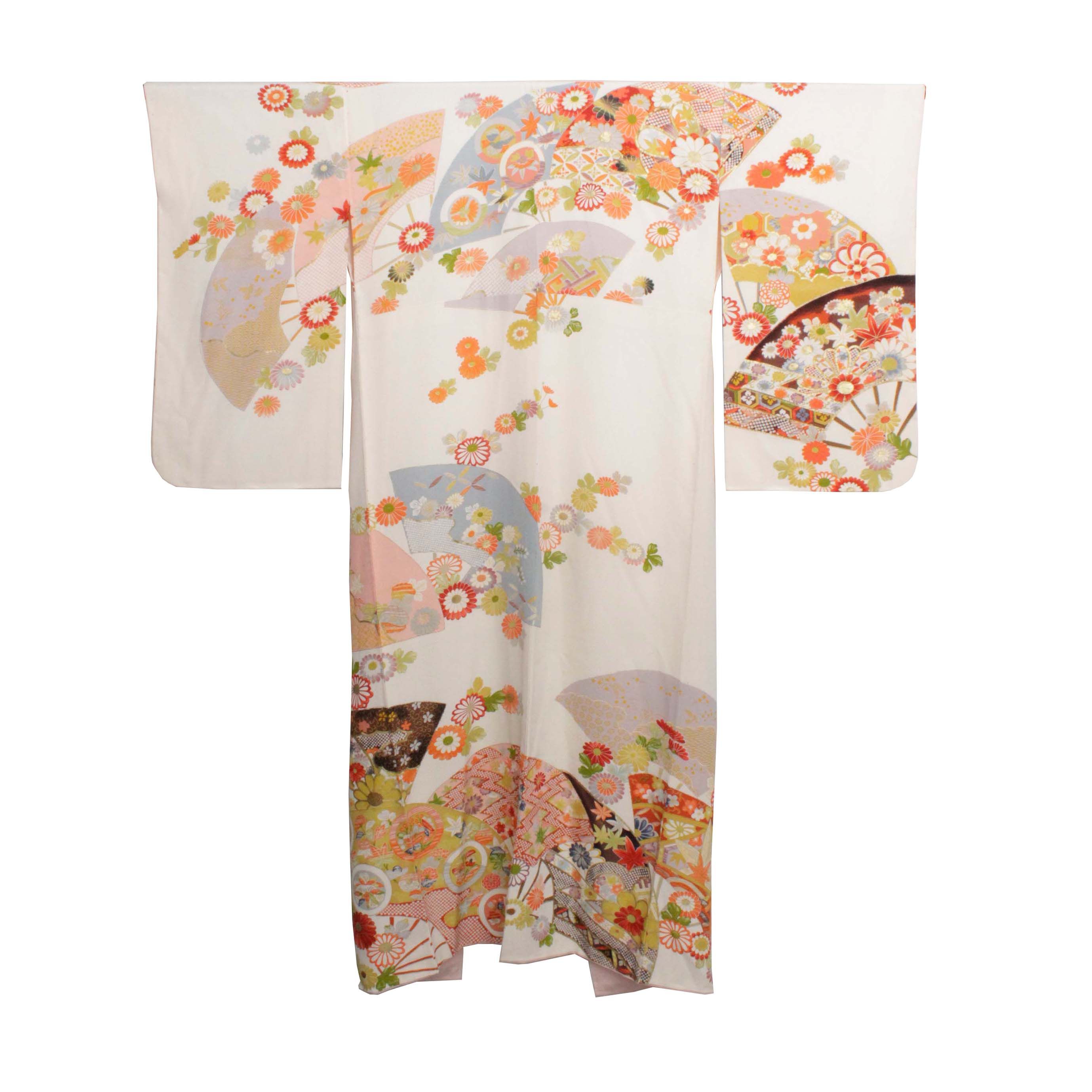 Circa 1940 Vintage Handwoven Silk Crepe Kofurisode Kimono