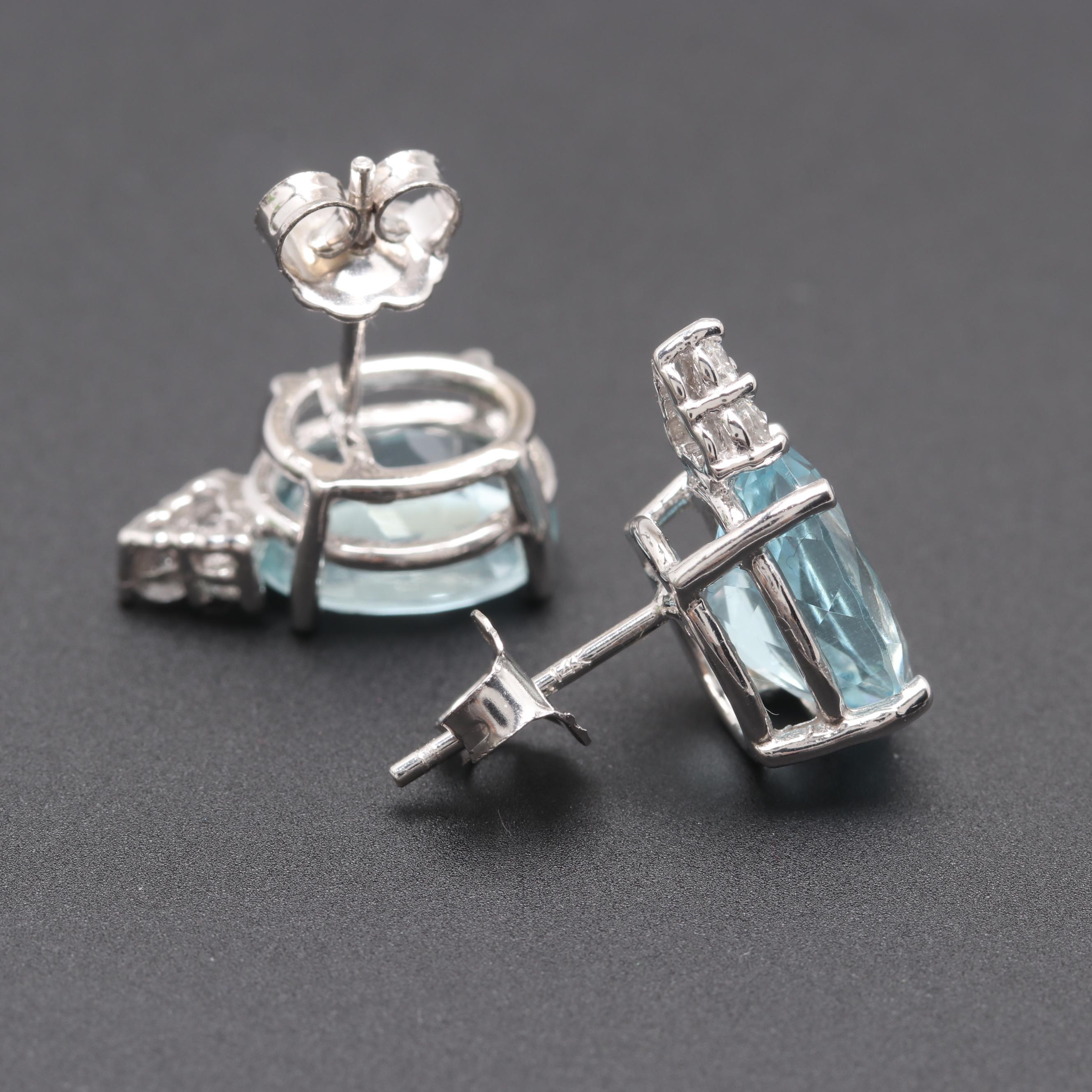 14K White Gold Aquamarine and Diamond Ring