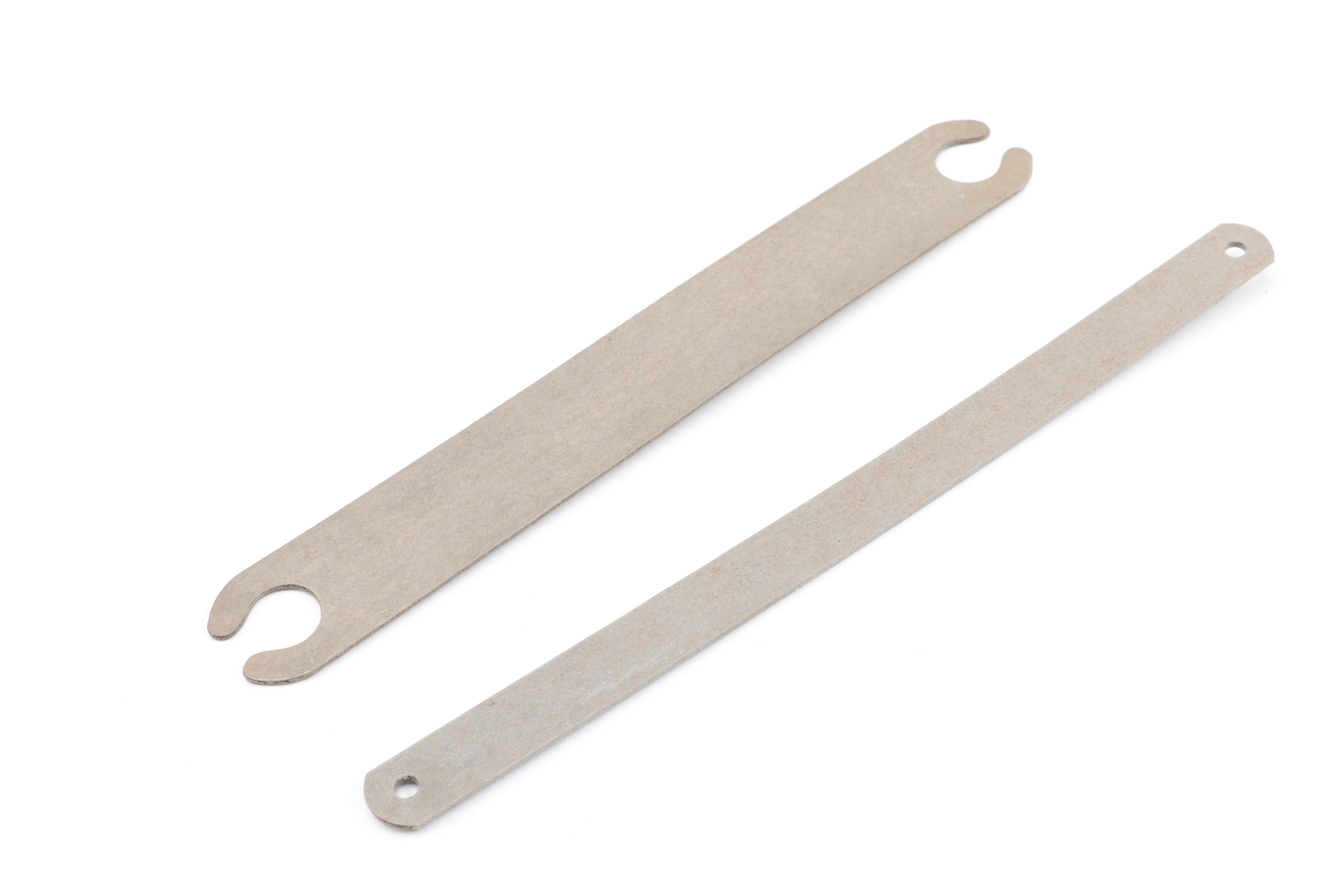 Structo Artcraft 240-4 Tabletop Loom, circa 1950s