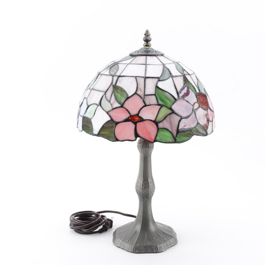 Contemporary Tiffany Style Table Lamp