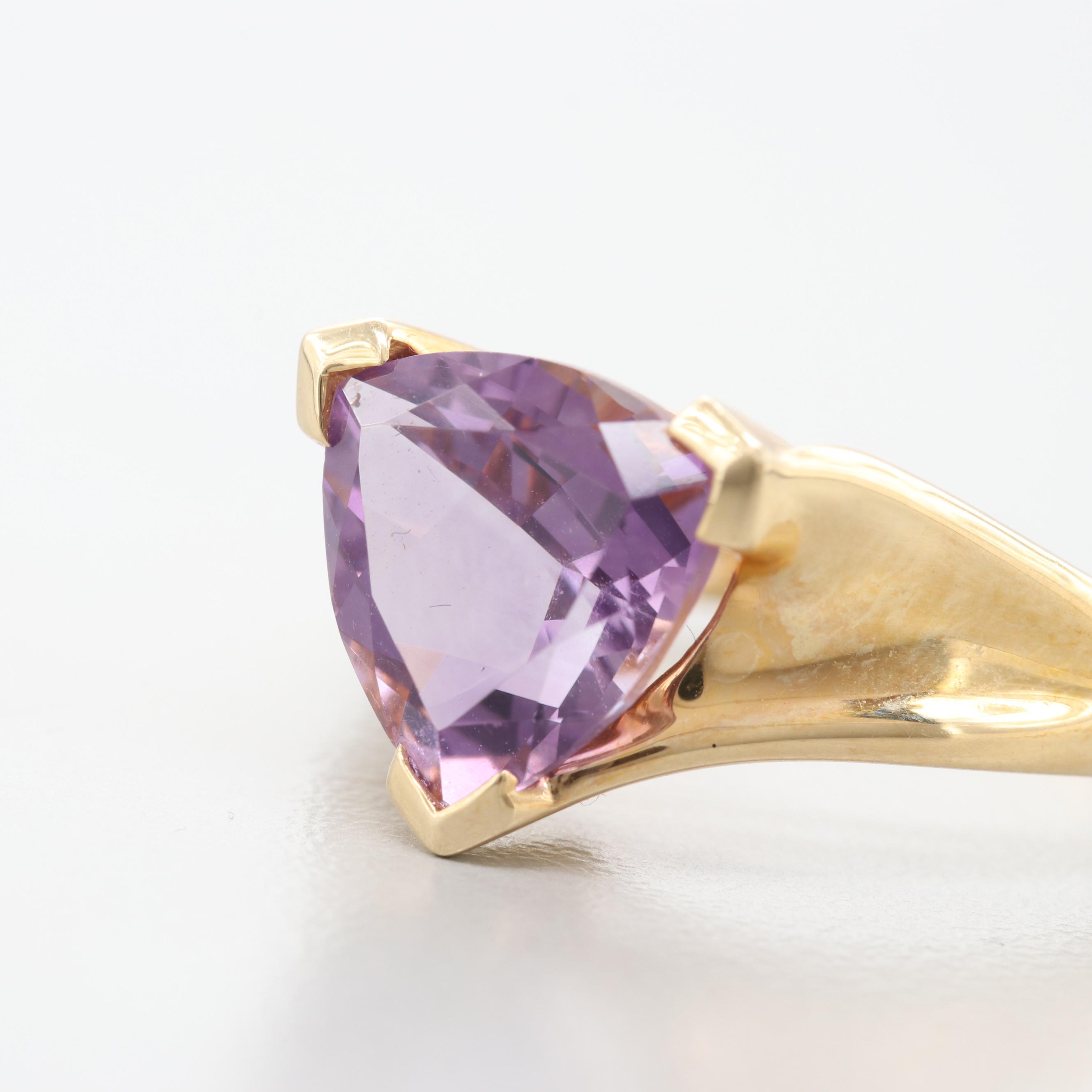 14K Yellow Gold Amethyst Ring
