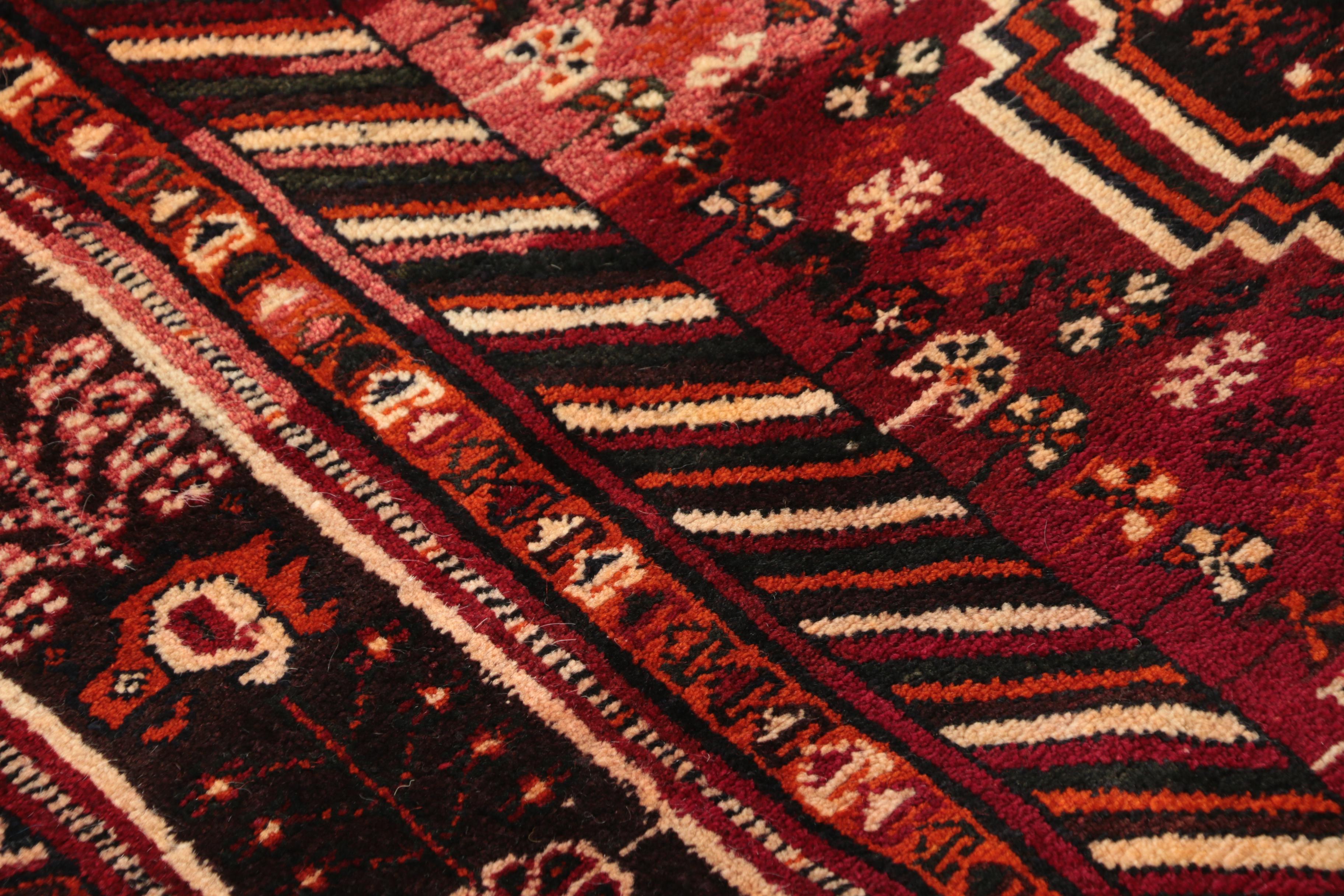 Hand-Knotted Persian Qashqai Wool Rug