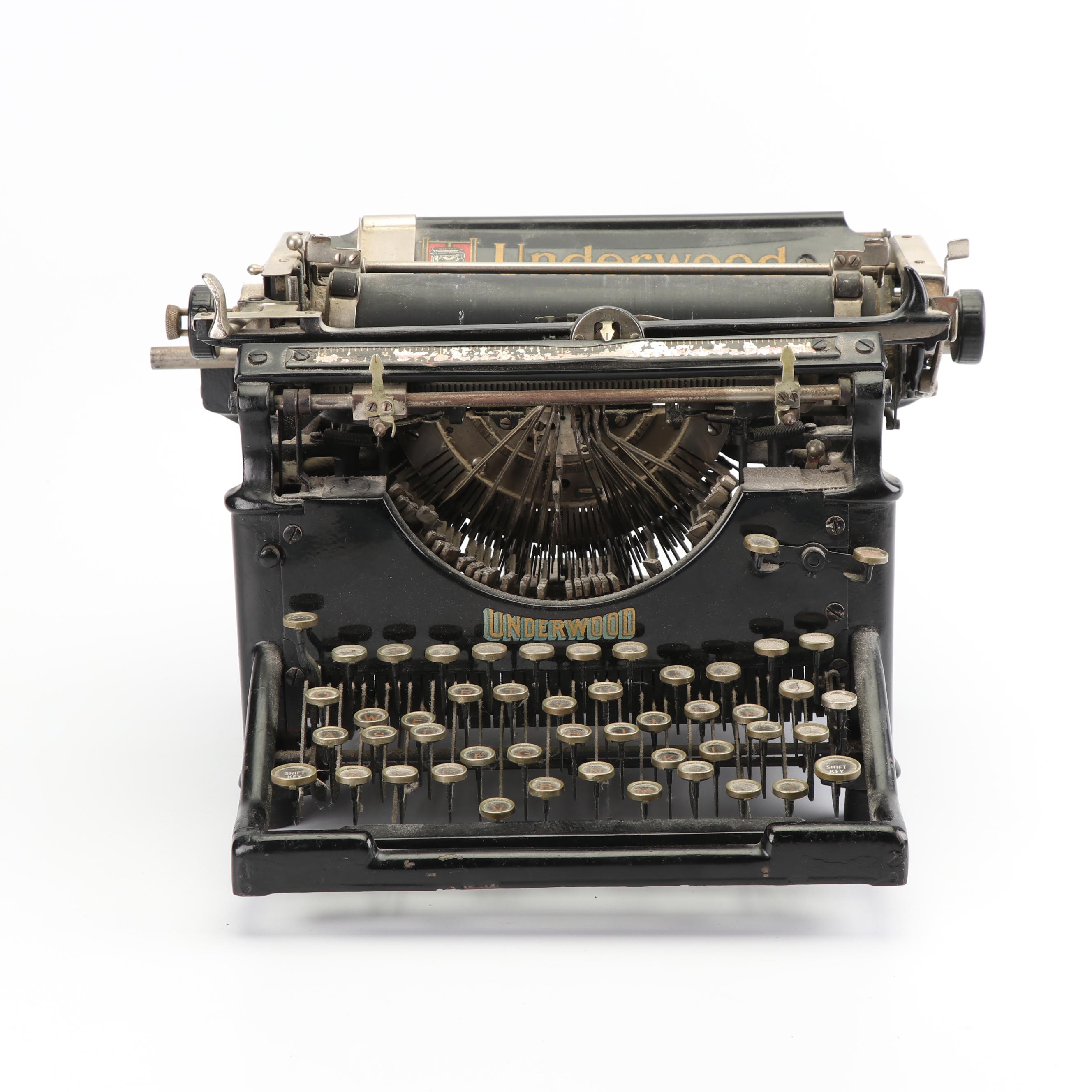 Early 20th Century Underwood No. 5 Typewriter