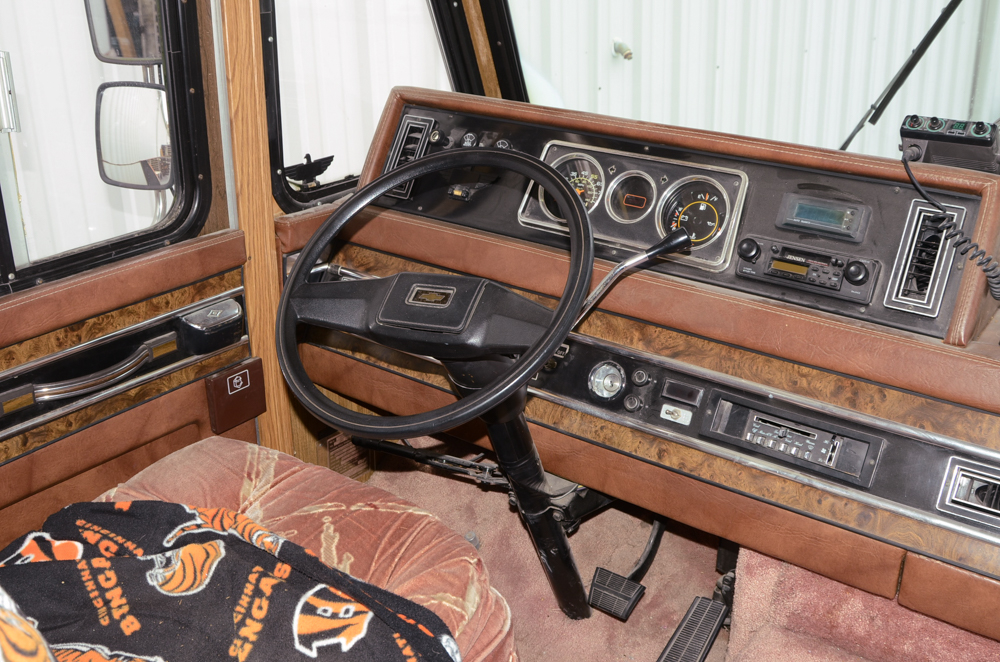 1987 Allegro Cincinnati Bengals Motorhome