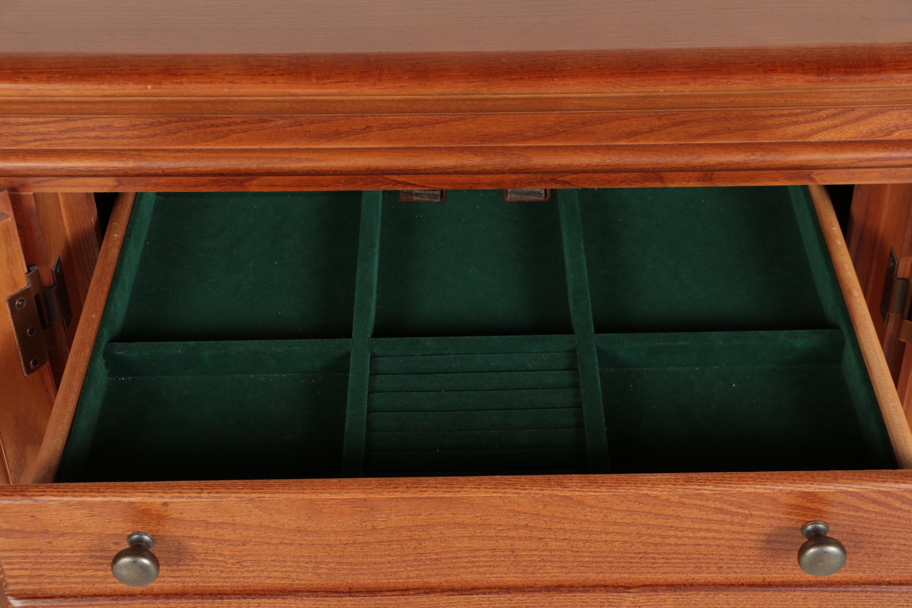 Oak Dresser by Sumter Cabinet Company, Late 20th Century