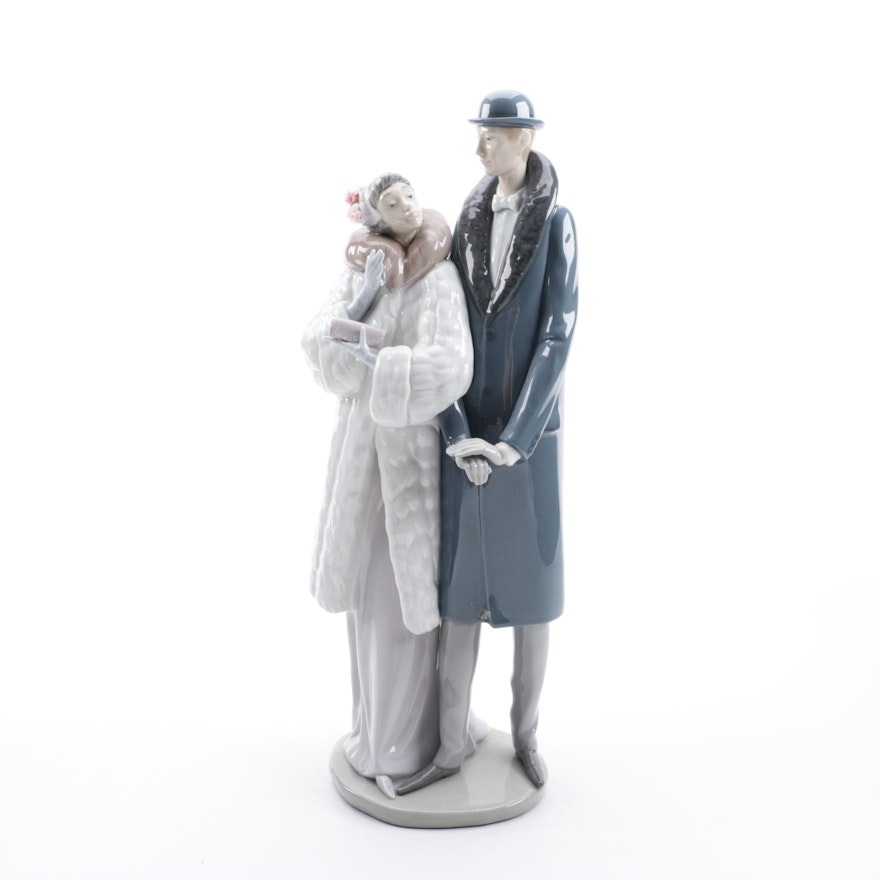 Lladró "On the Town" Porcelain Figurine by José Puche, 1984