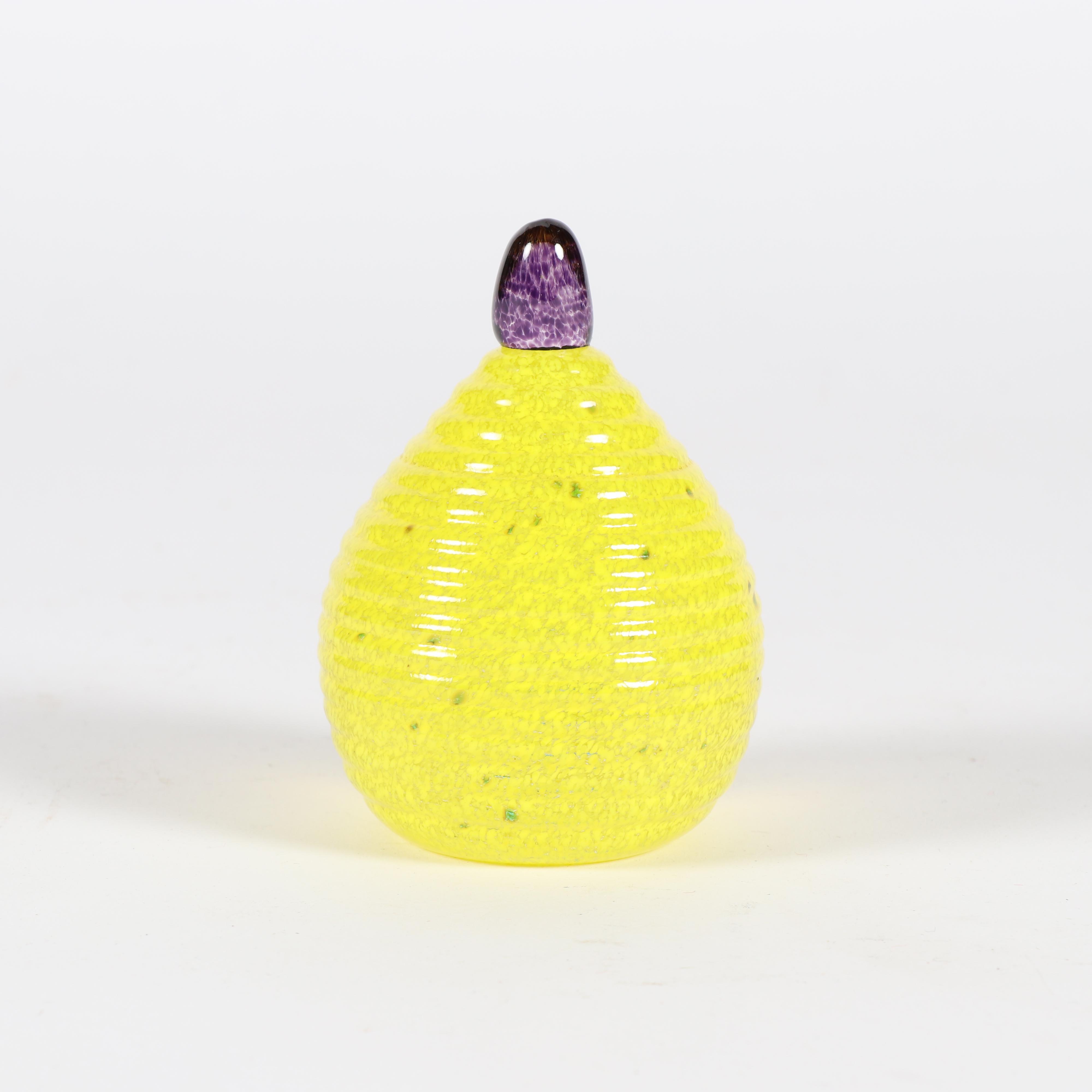 Gunnel Sahlin for Kosta Boda Frutteria Paperweight, Atlantic City Show 1990