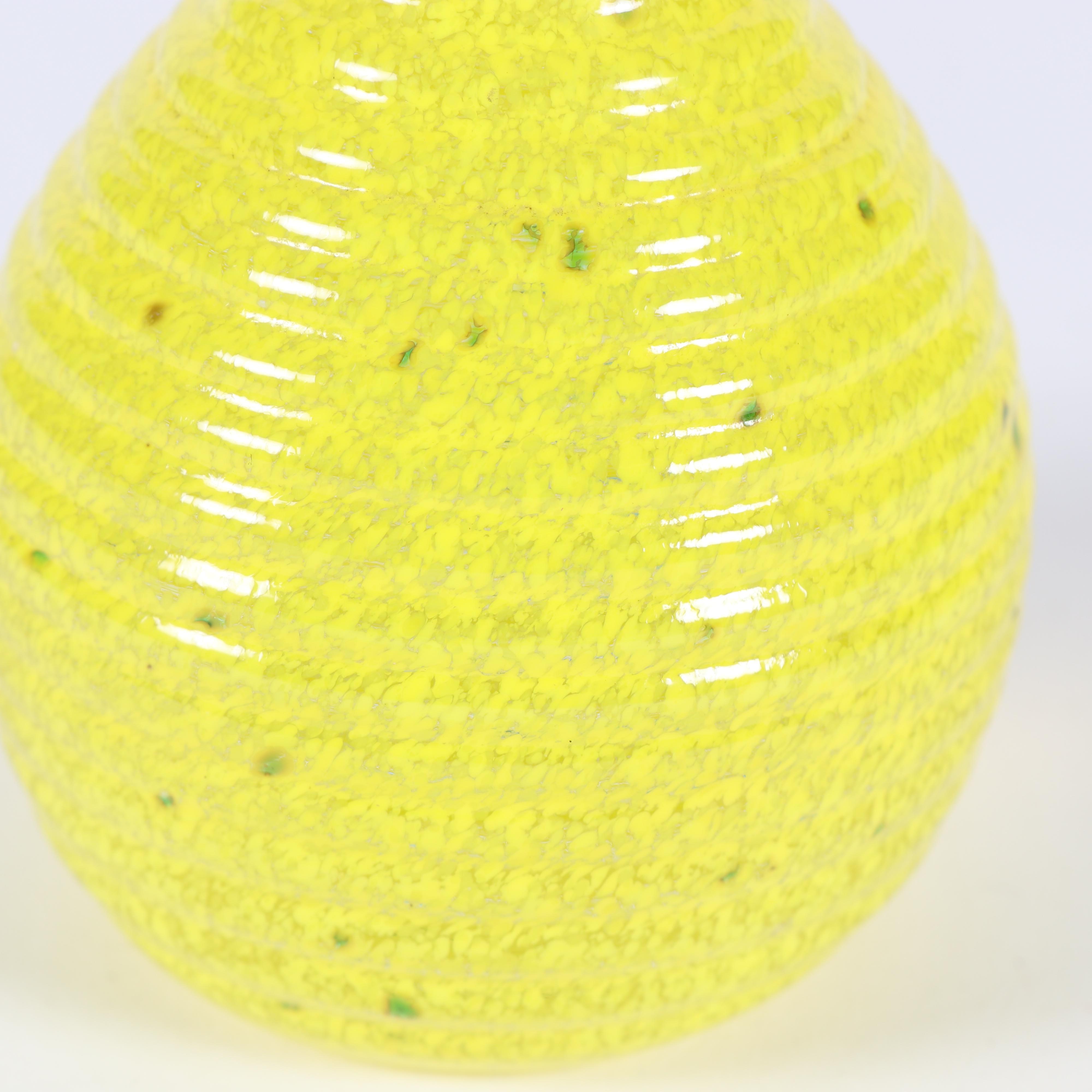 Gunnel Sahlin for Kosta Boda Frutteria Paperweight, Atlantic City Show 1990