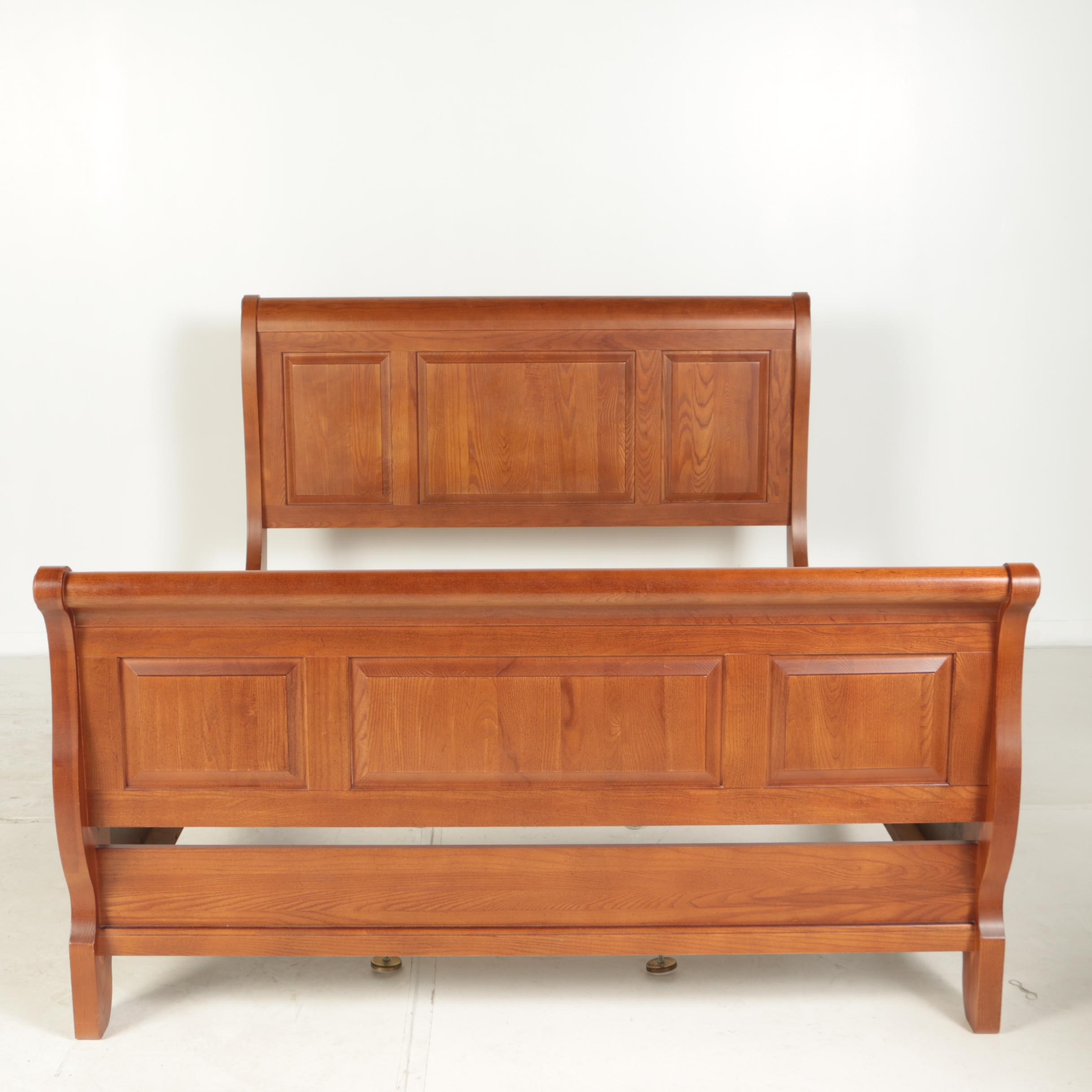 Contemporary Oak Queen Size Sleigh Bed Frame