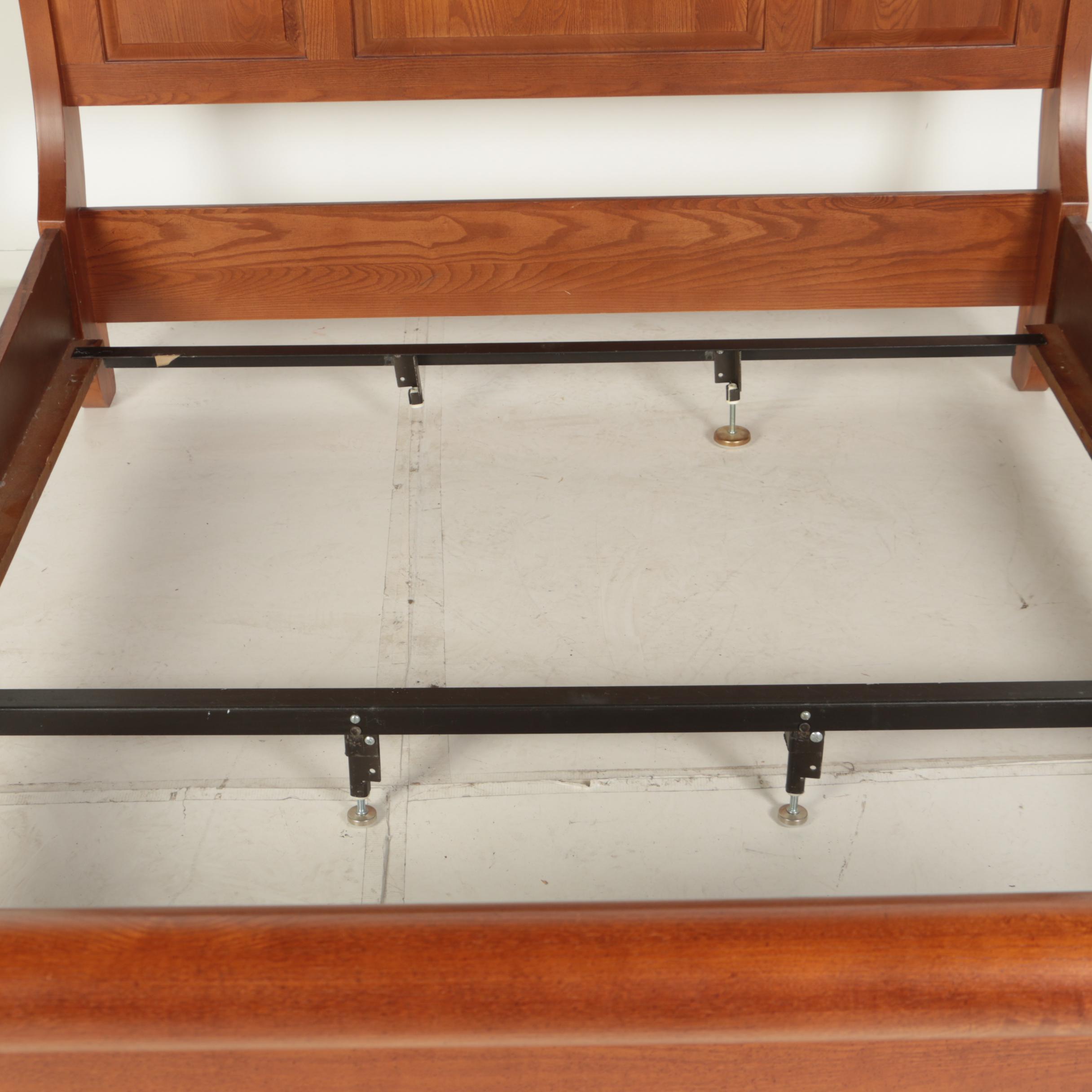 Contemporary Oak Queen Size Sleigh Bed Frame