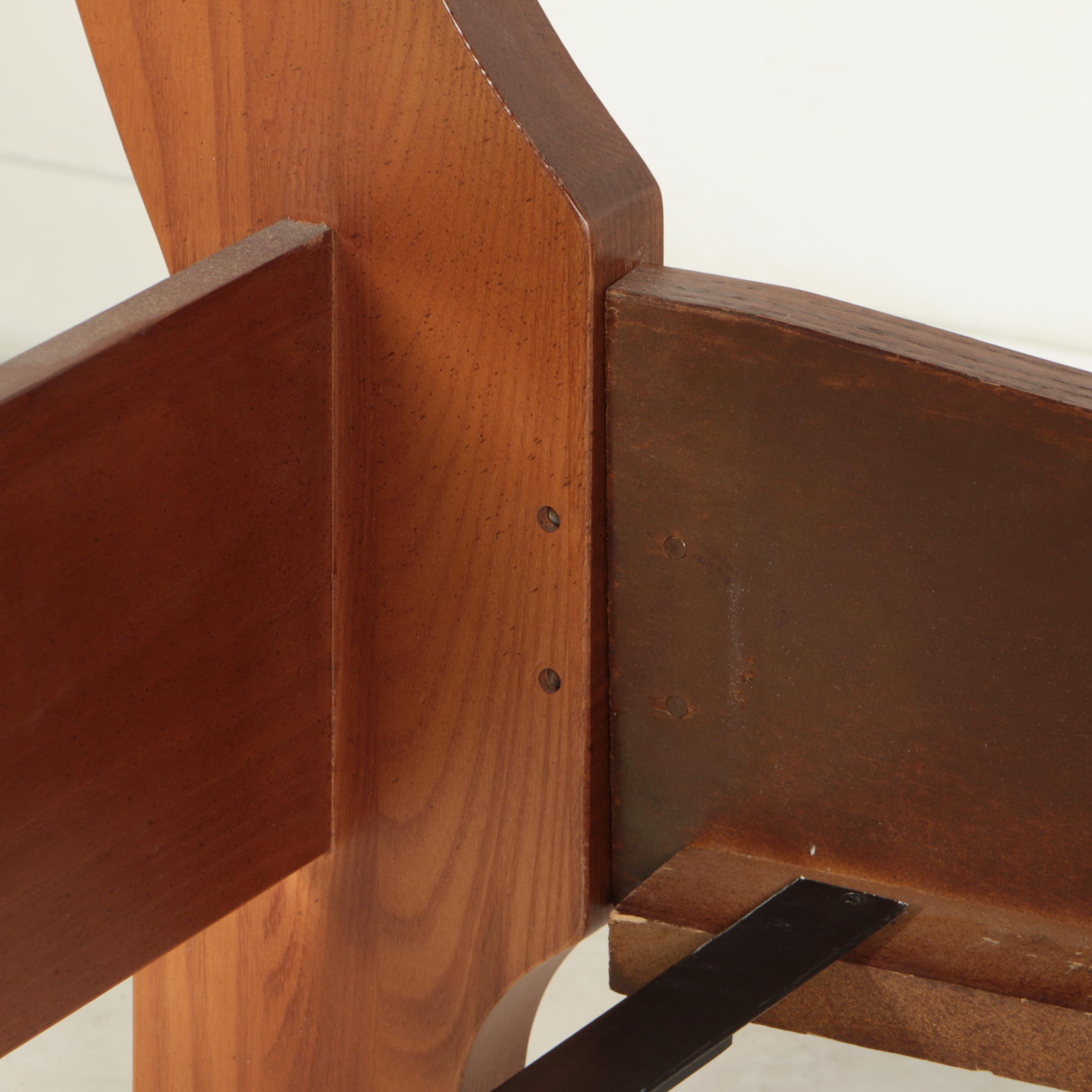 Contemporary Oak Queen Size Sleigh Bed Frame