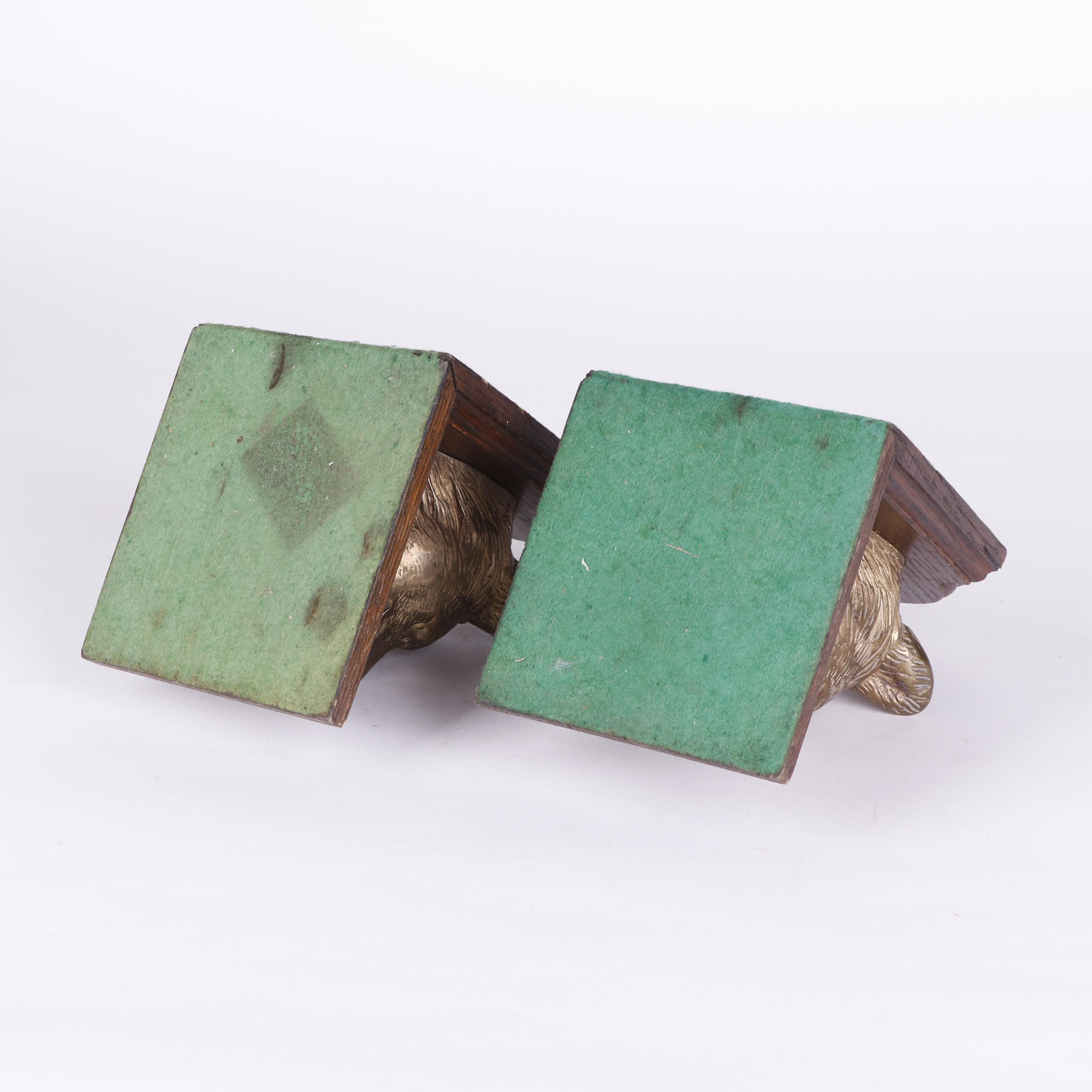 Oak and Brass Bear Head Bookends, Late 20th Century