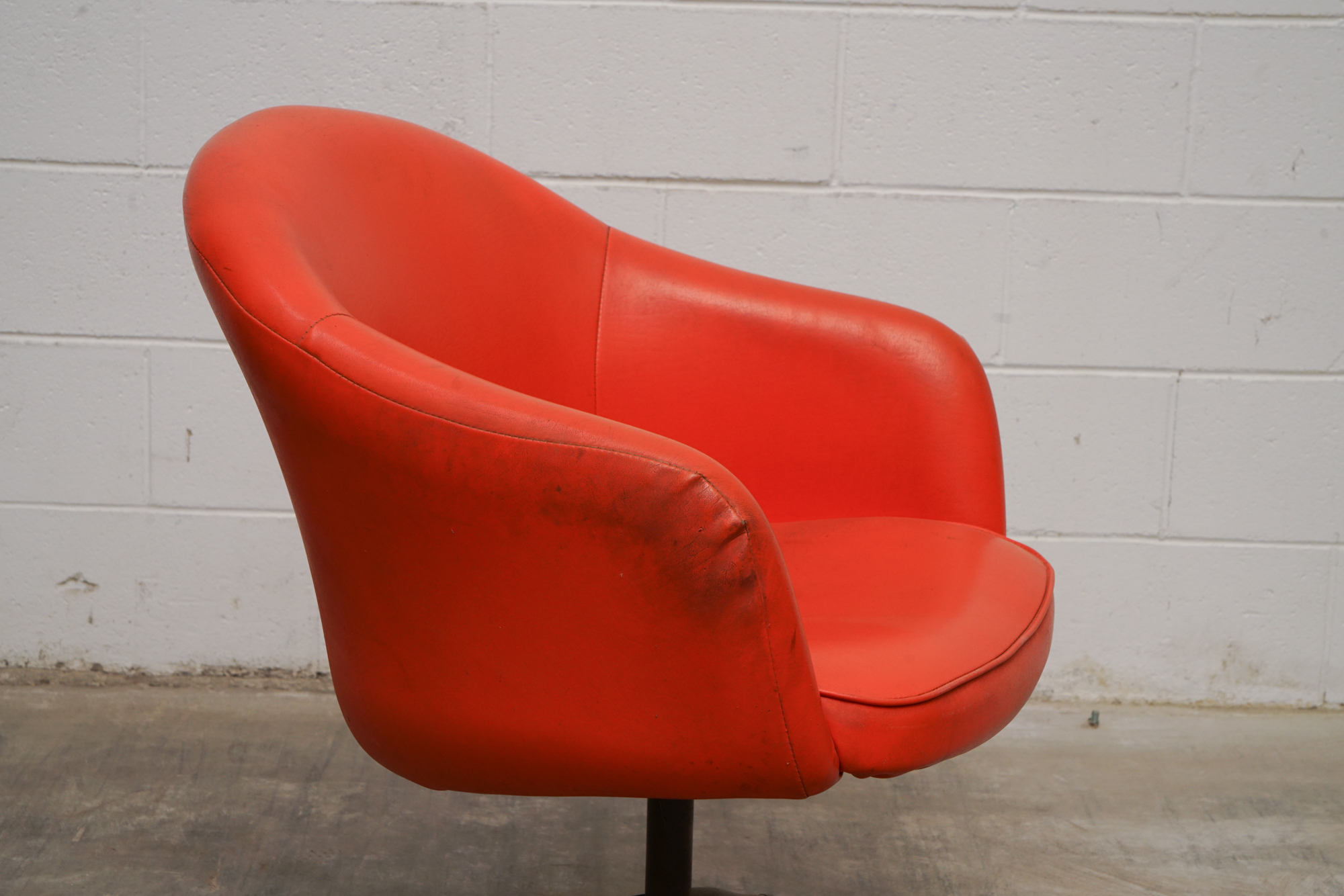 Mid Century Modern Upholstered Swivel Chair, Mid-20th Century
