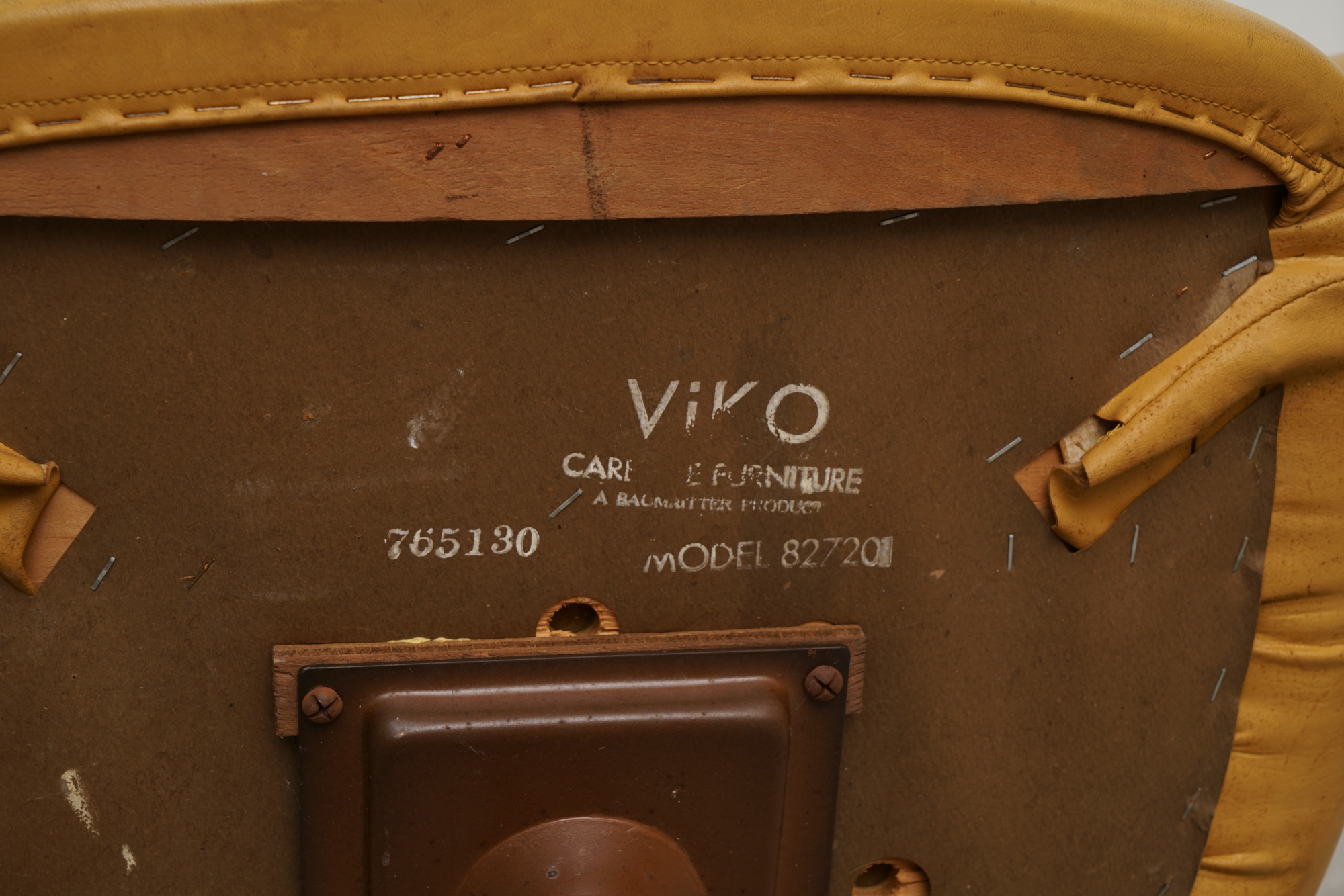 Mid Century Modern UpholsteredSwivel Chair by Viko/Baumritter, Mid-20th Century