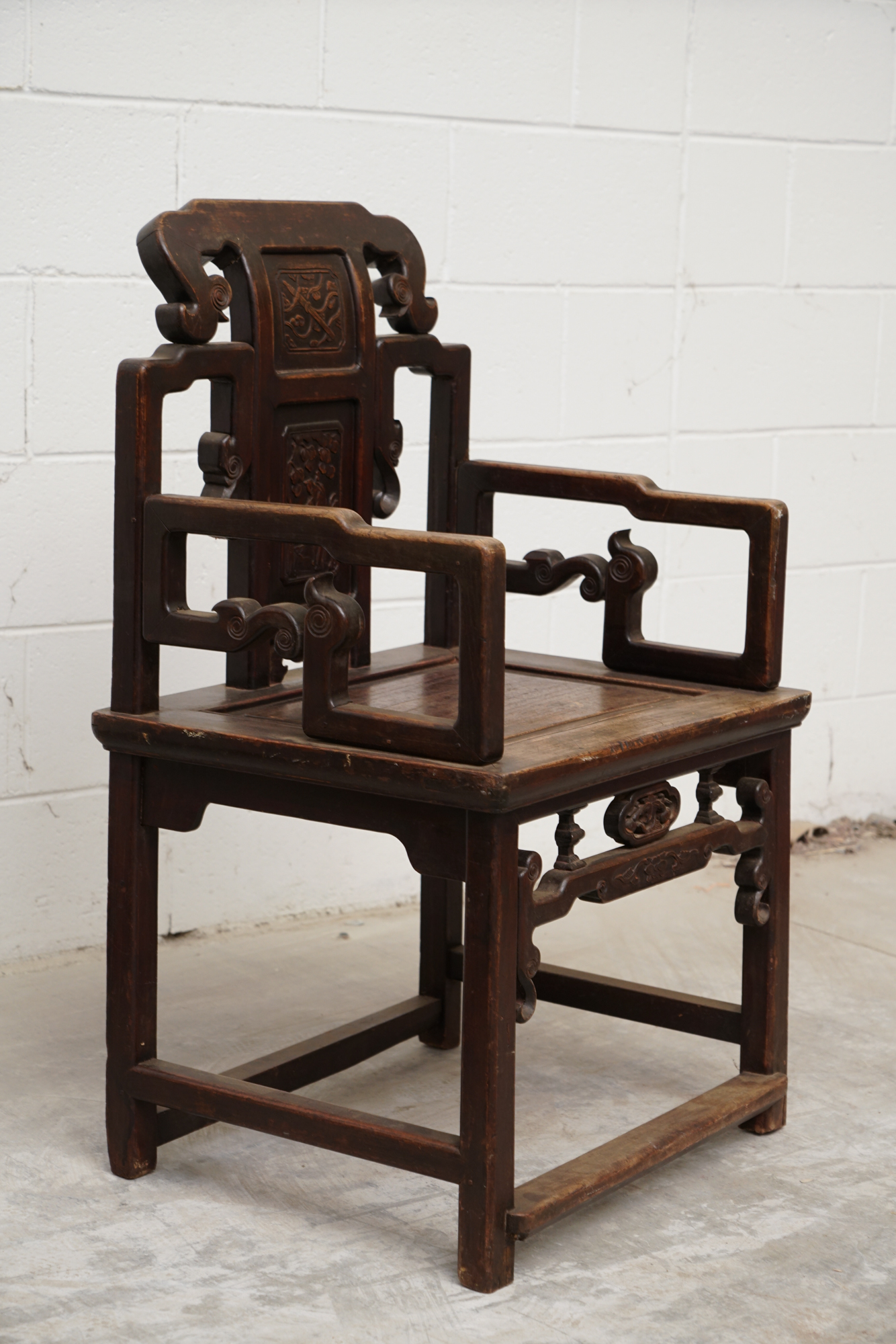 Chinese Qing Style Elm Chairs, 19th Century