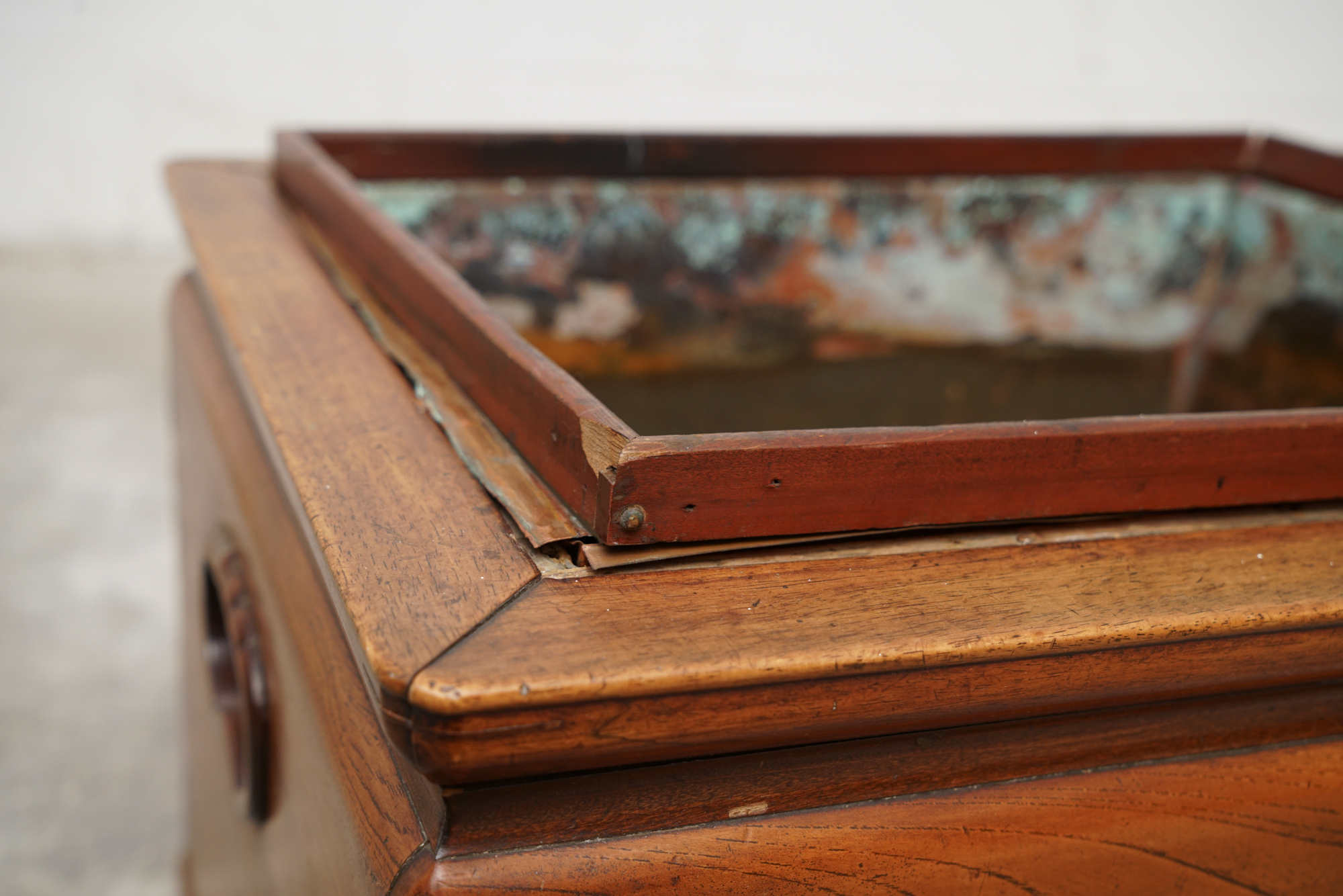 Japanese Elm Hibachi Brazier, Late 19th/Early 20th Century