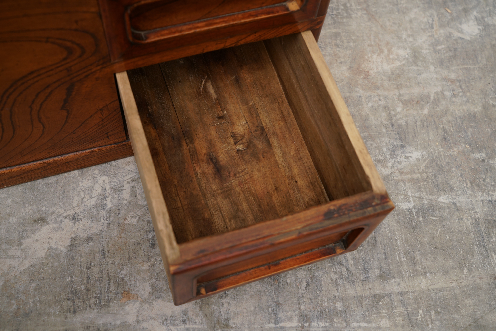 Japanese Elm Hibachi Brazier, Late 19th/Early 20th Century