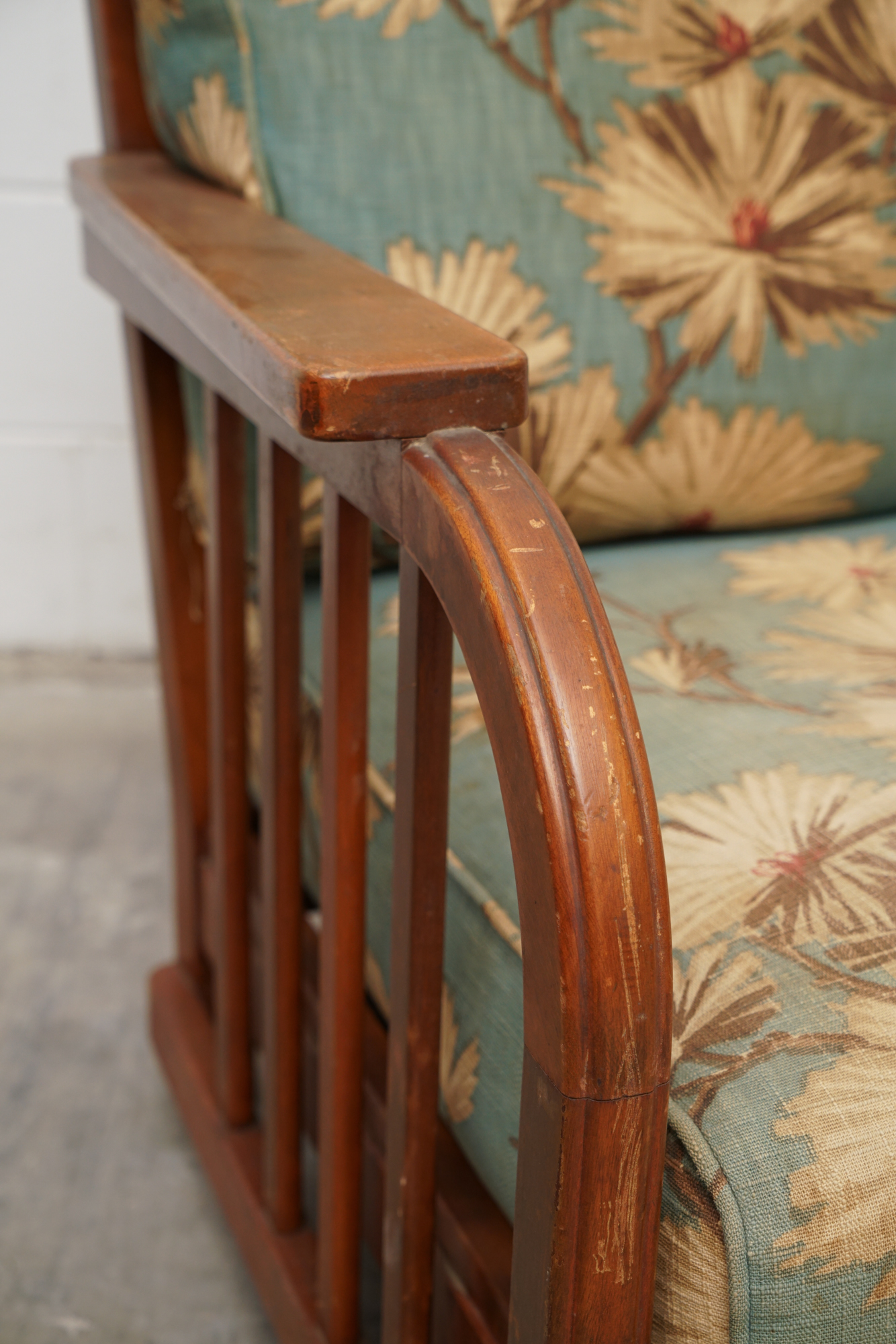 Oak Lounge Chairs by Stickley Brothers, Early 20th Century